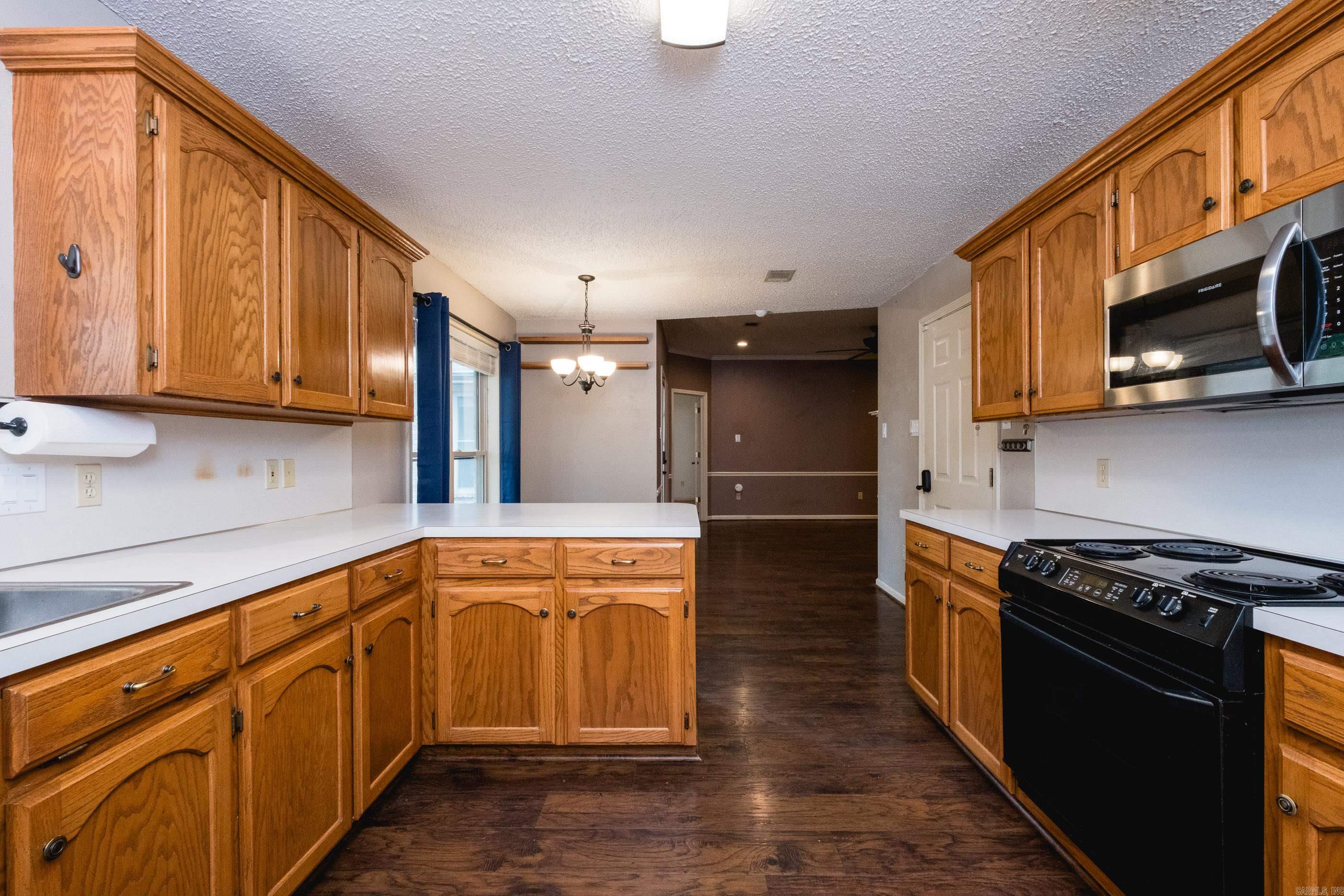 2460 Krysal Kreek  Conway, AR