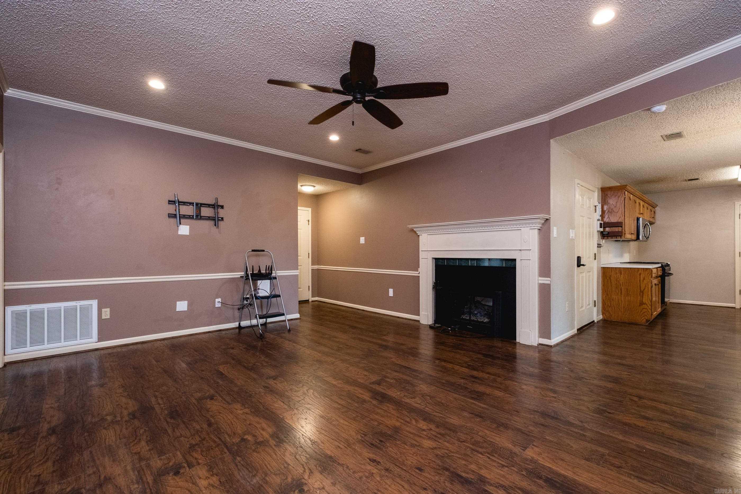 2460 Krysal Kreek  Conway, AR