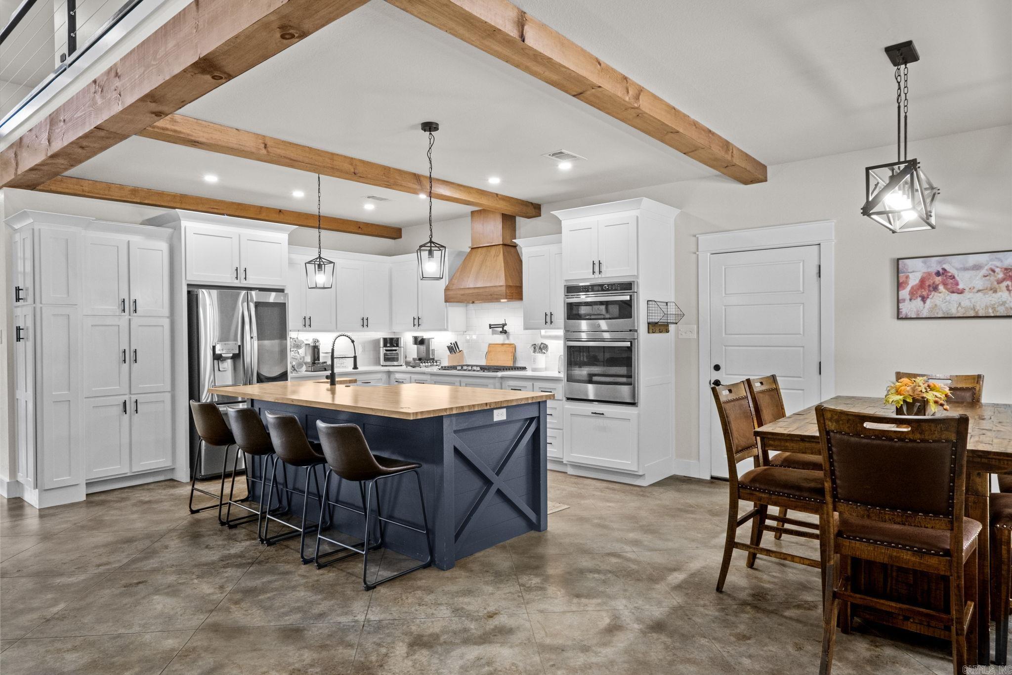 8501 Old Tom Box  Sherwood, AR