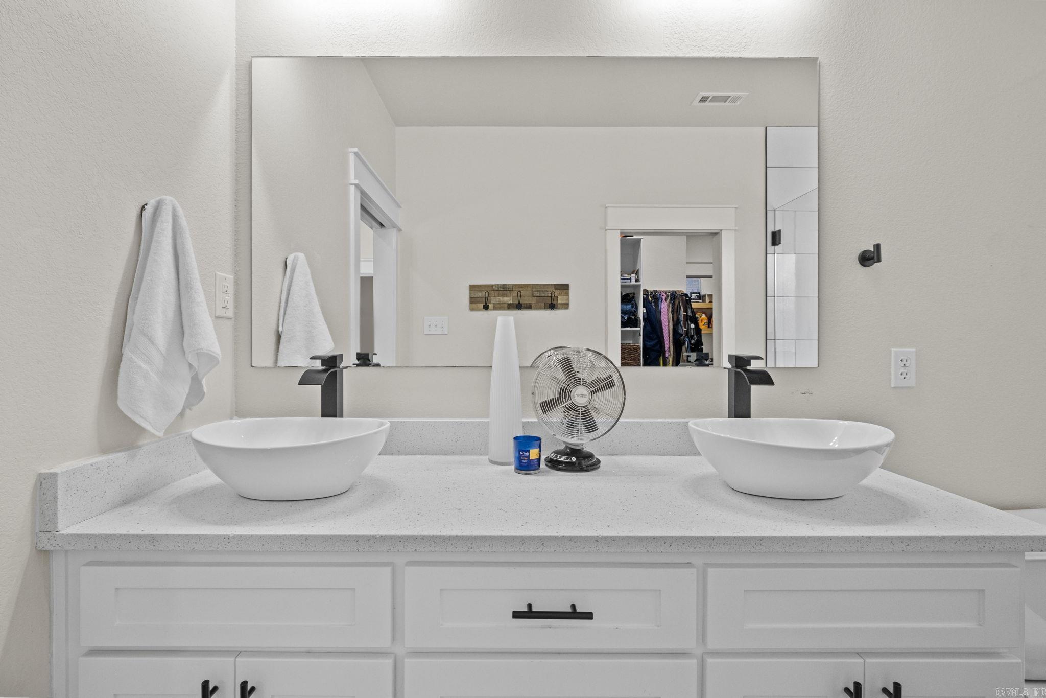 8501 Old Tom Box  Sherwood, AR