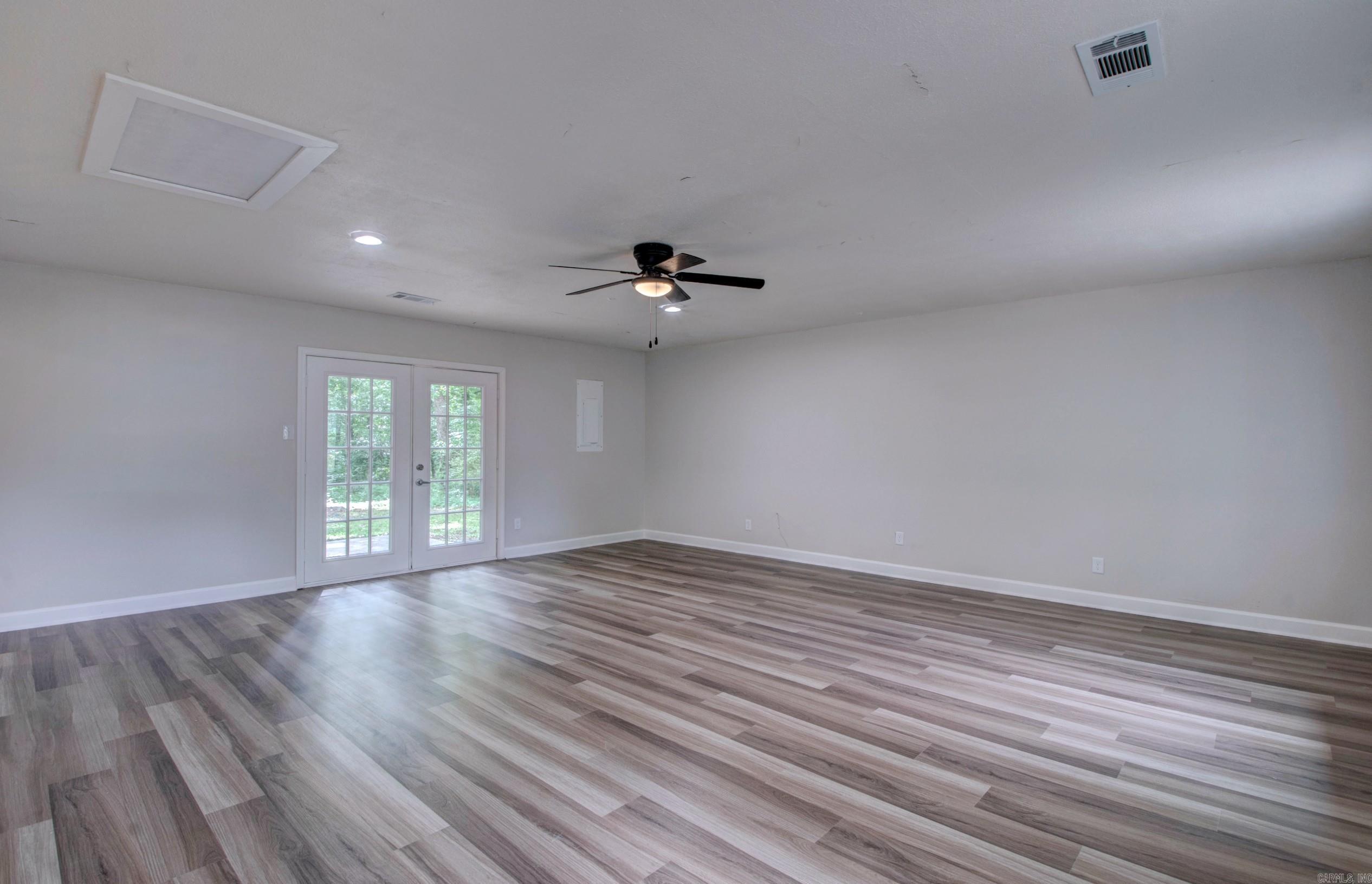 19200 Oaklawn  Little Rock, AR