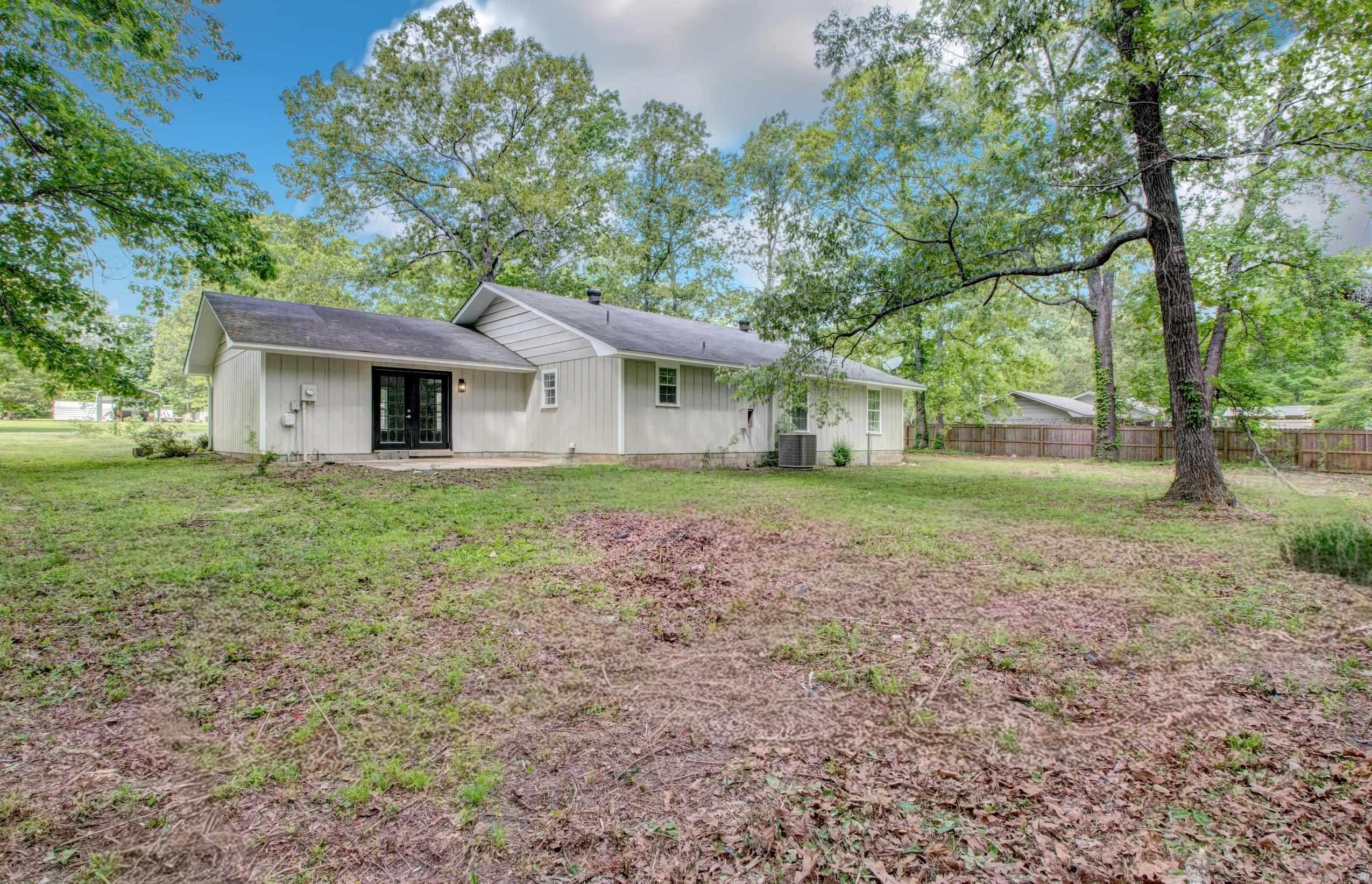 19200 Oaklawn  Little Rock, AR