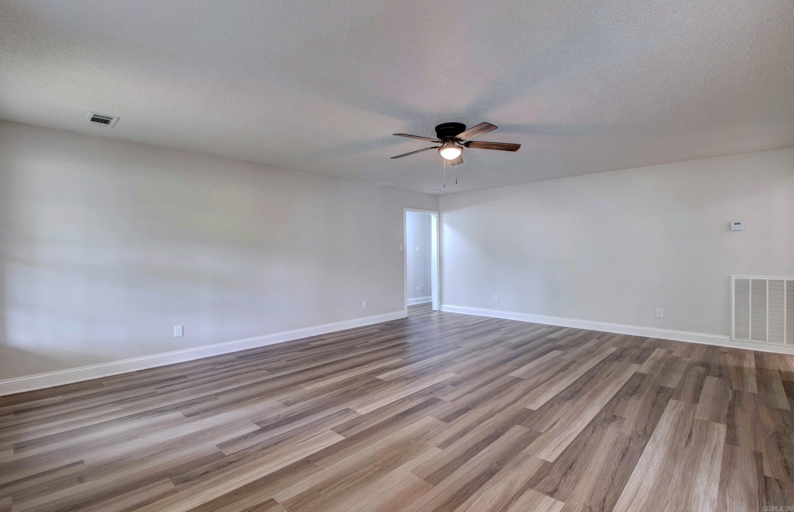 19200 Oaklawn  Little Rock, AR