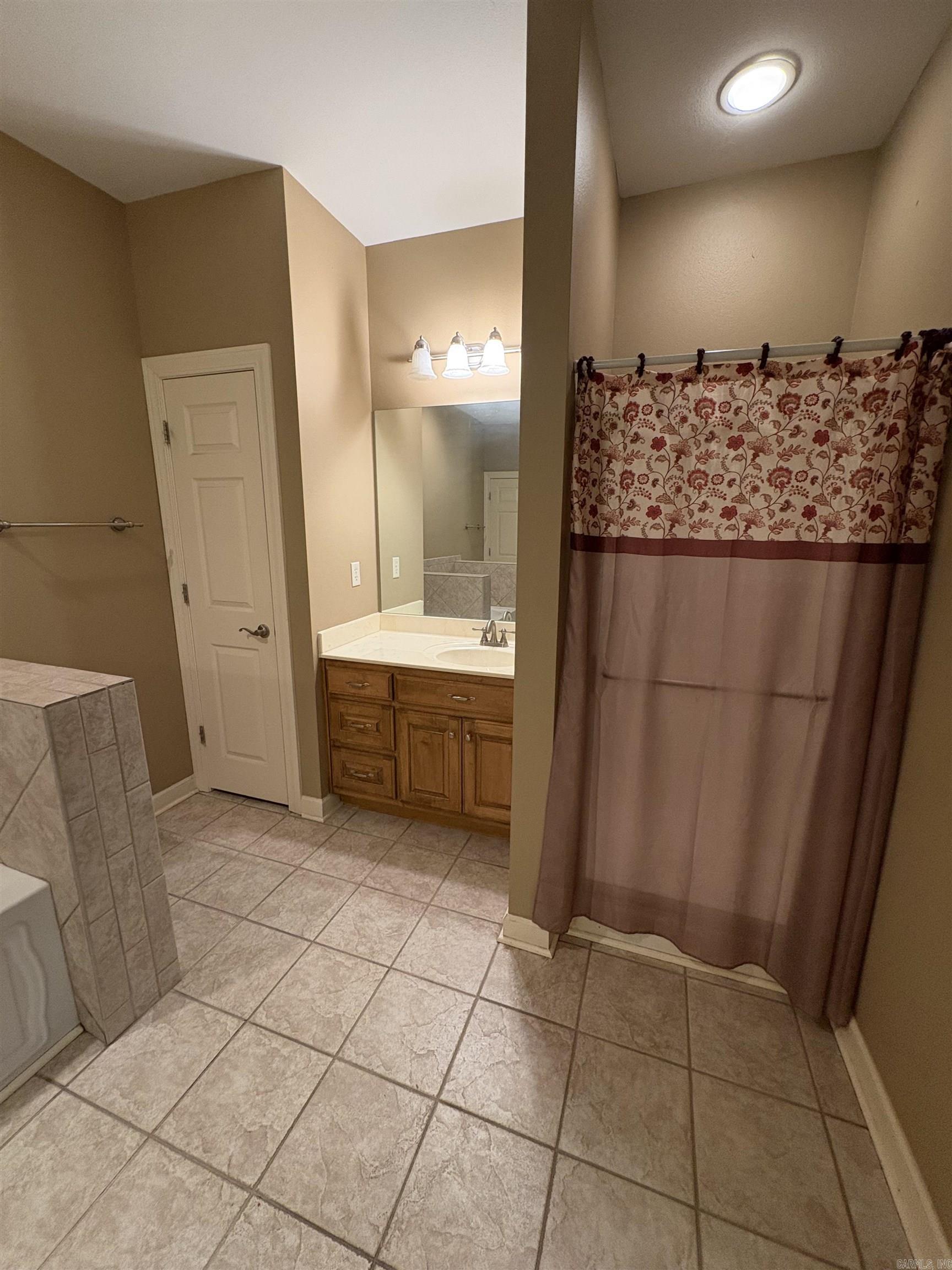 608 Webb Hill Road  McRae, AR