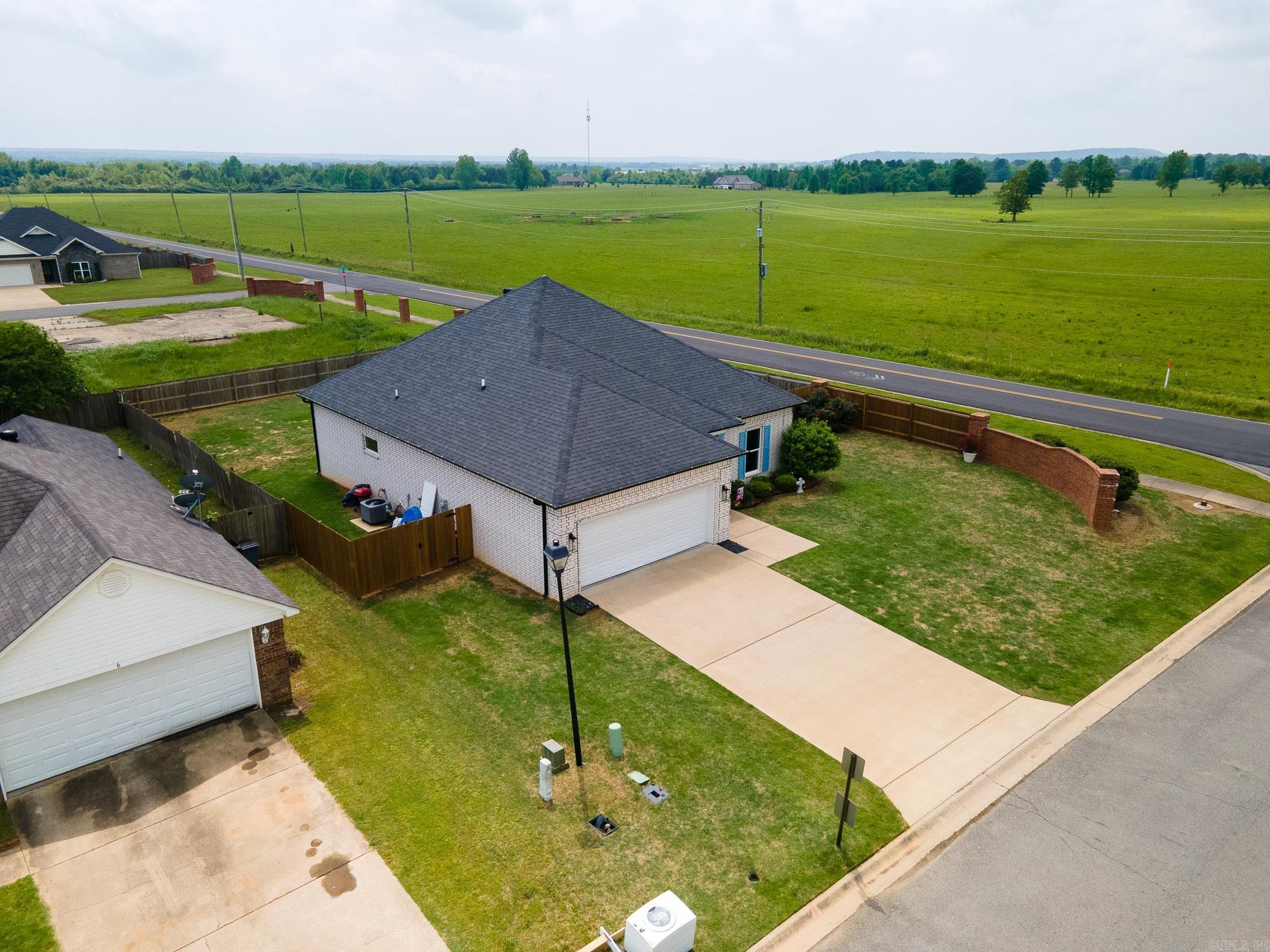 4 Clover Ridge  Vilonia, AR