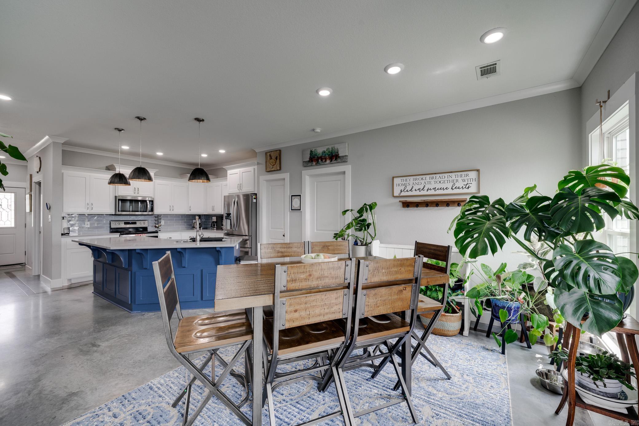 4 Clover Ridge  Vilonia, AR