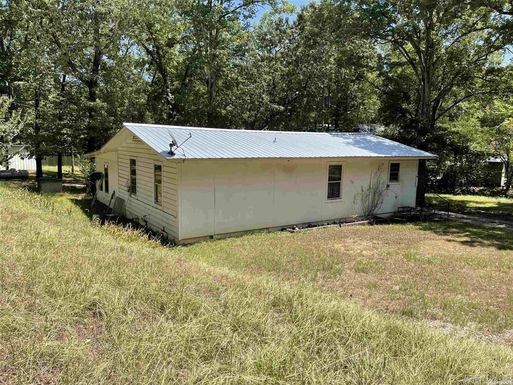 106 Holiday  Royal, AR