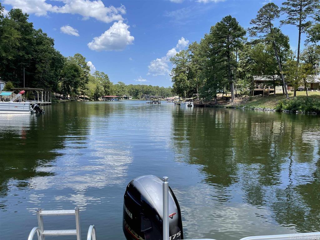 106 Holiday  Royal, AR