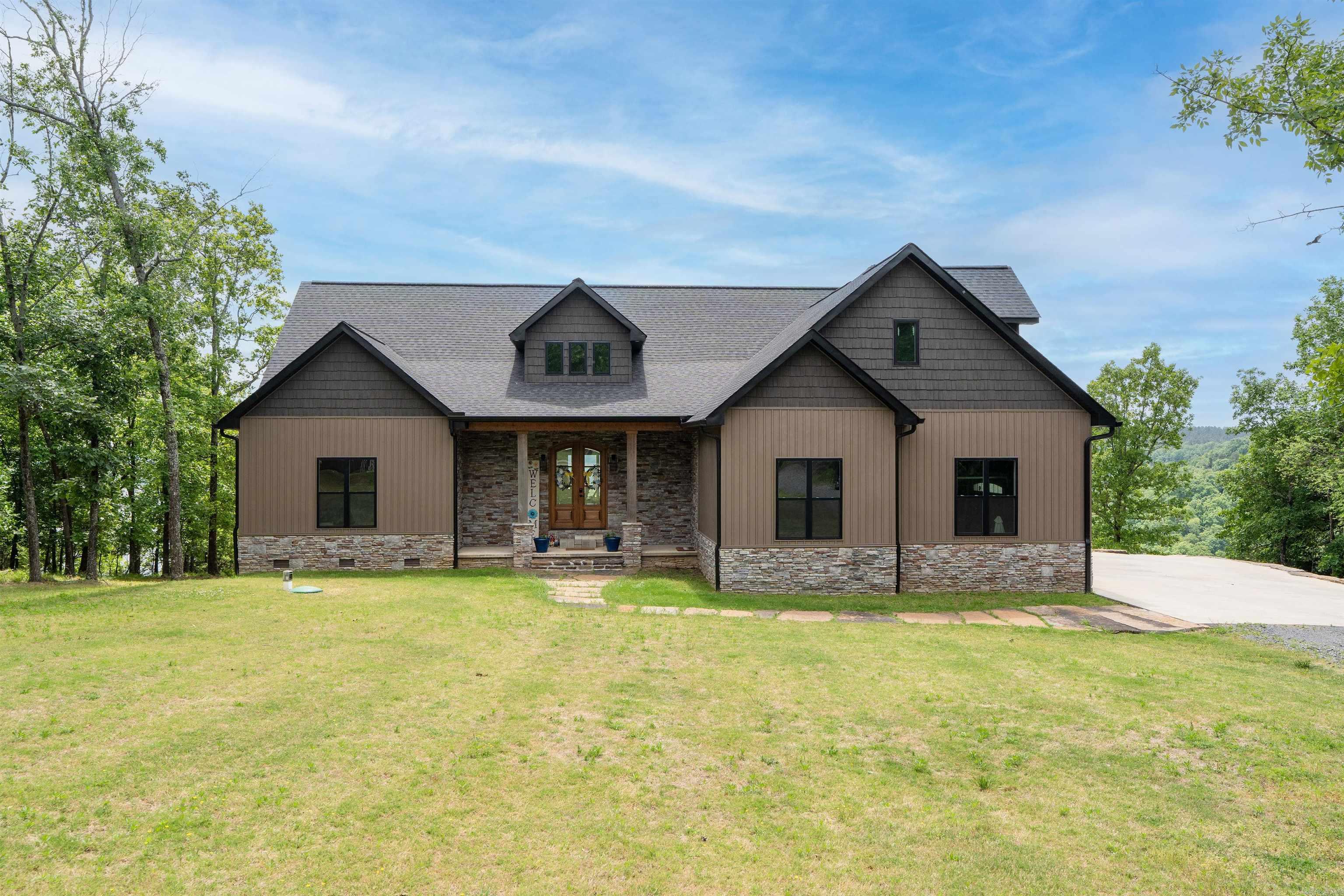 2560 Diamond Bluff  Quitman, AR