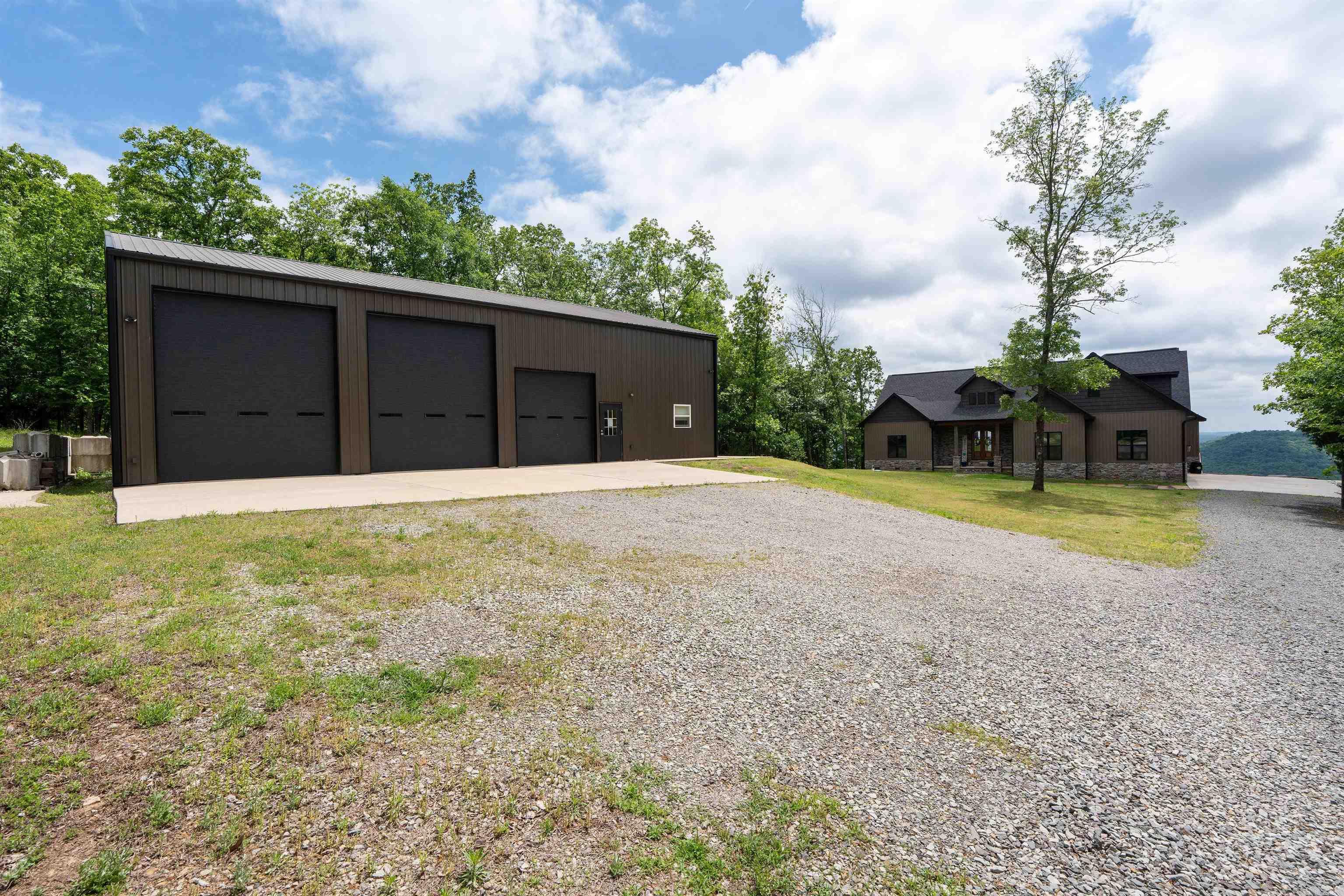 2560 Diamond Bluff  Quitman, AR