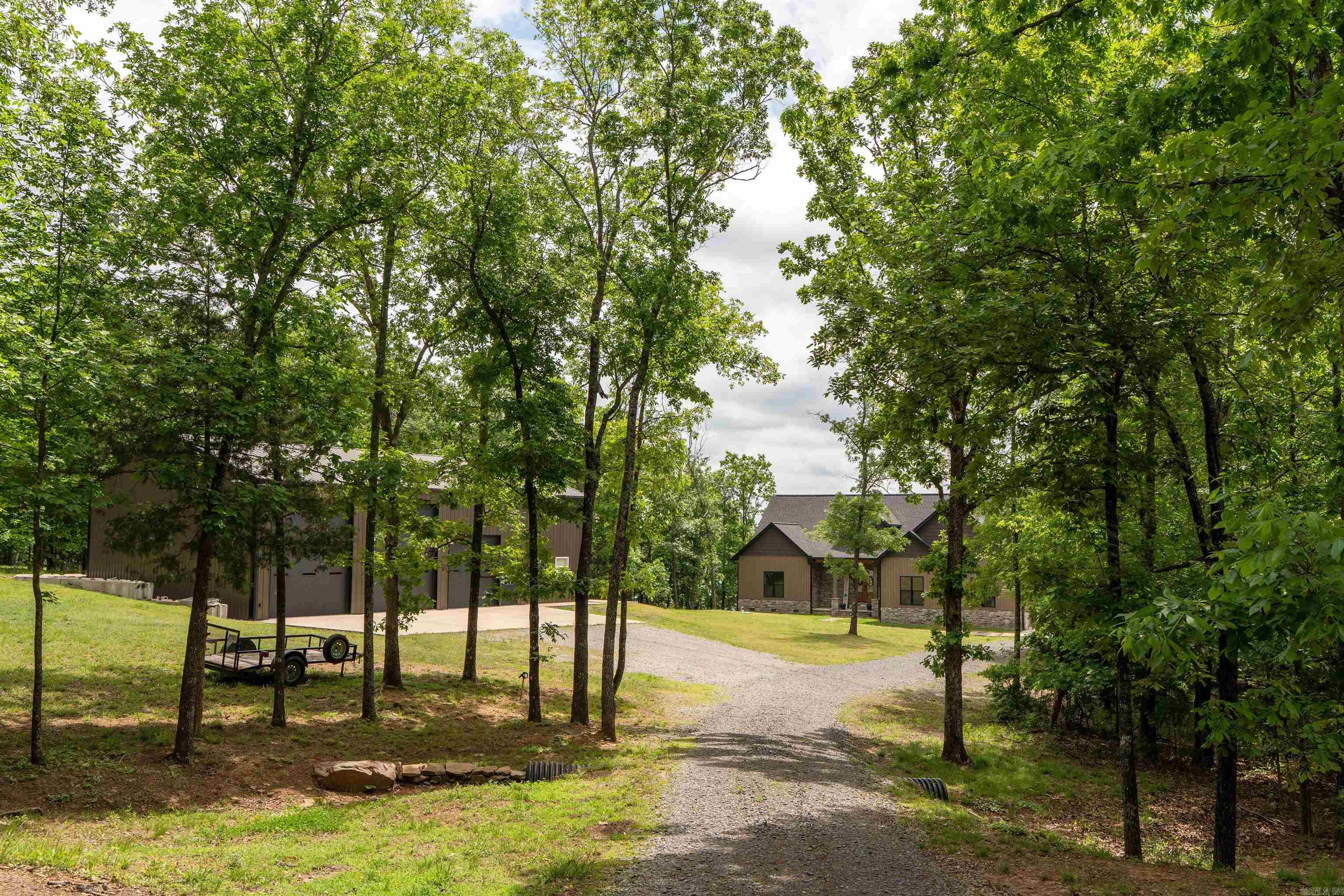 2560 Diamond Bluff  Quitman, AR