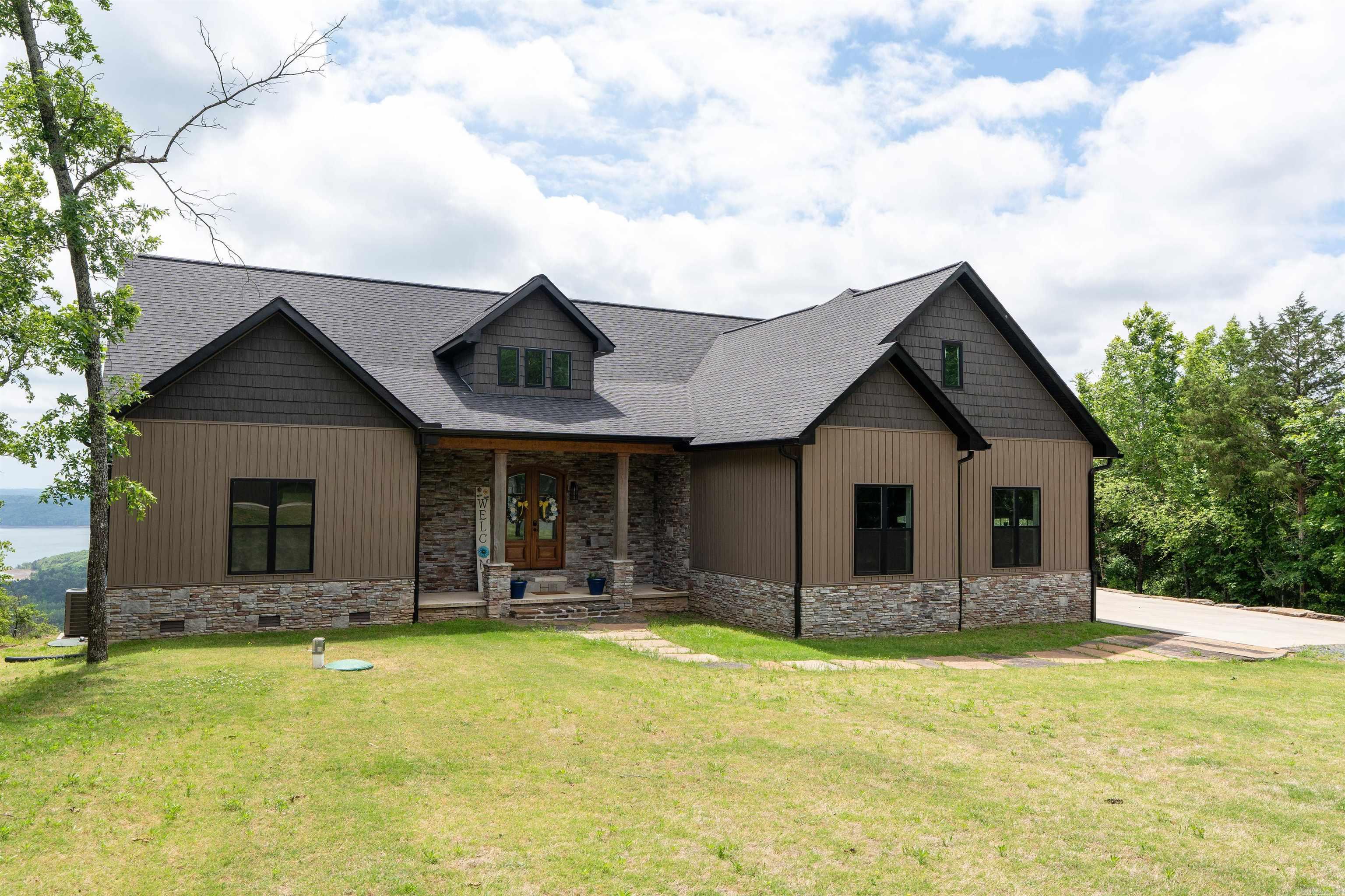 2560 Diamond Bluff  Quitman, AR