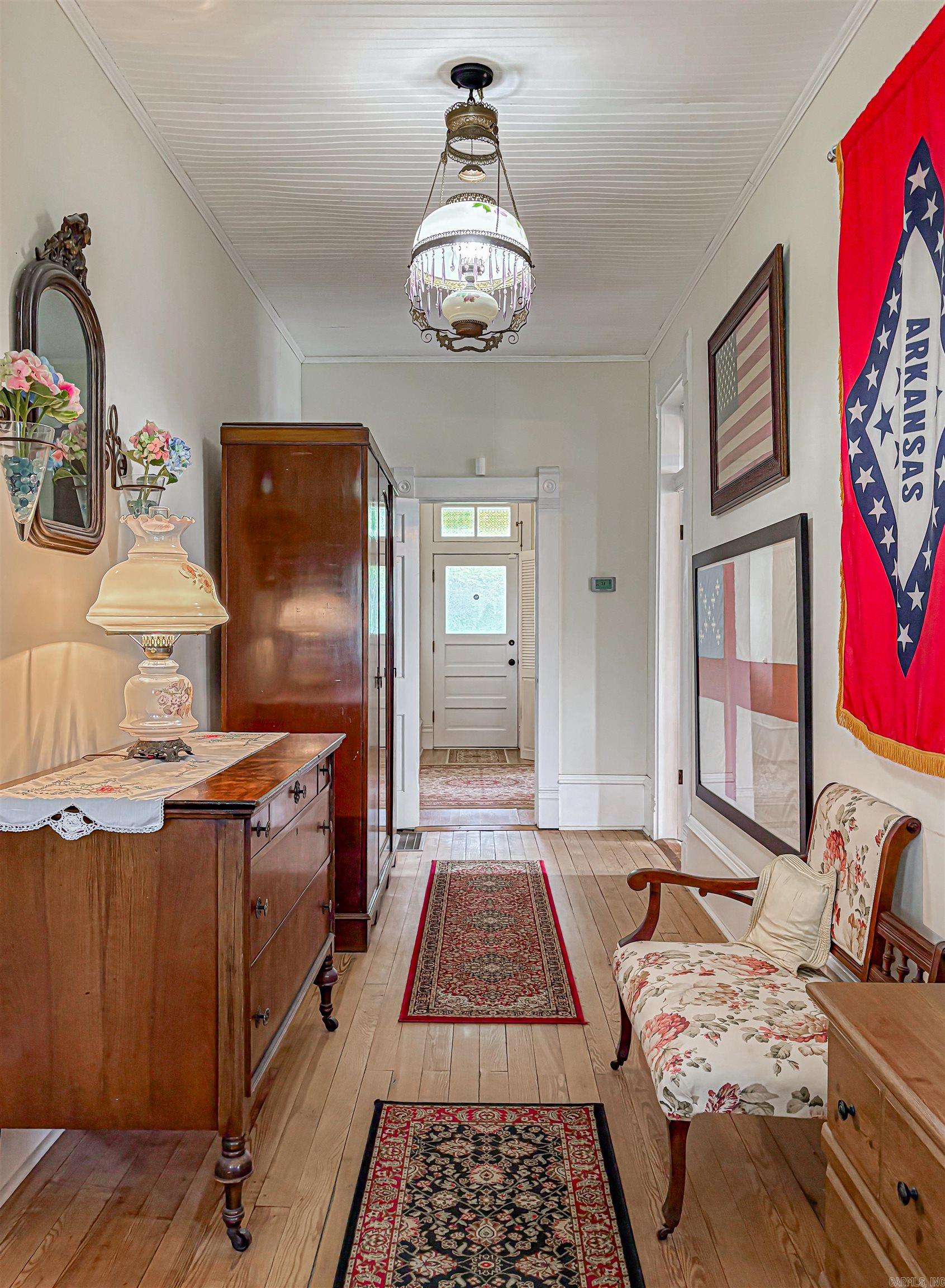 432 E Hwy 62  Yellville, AR