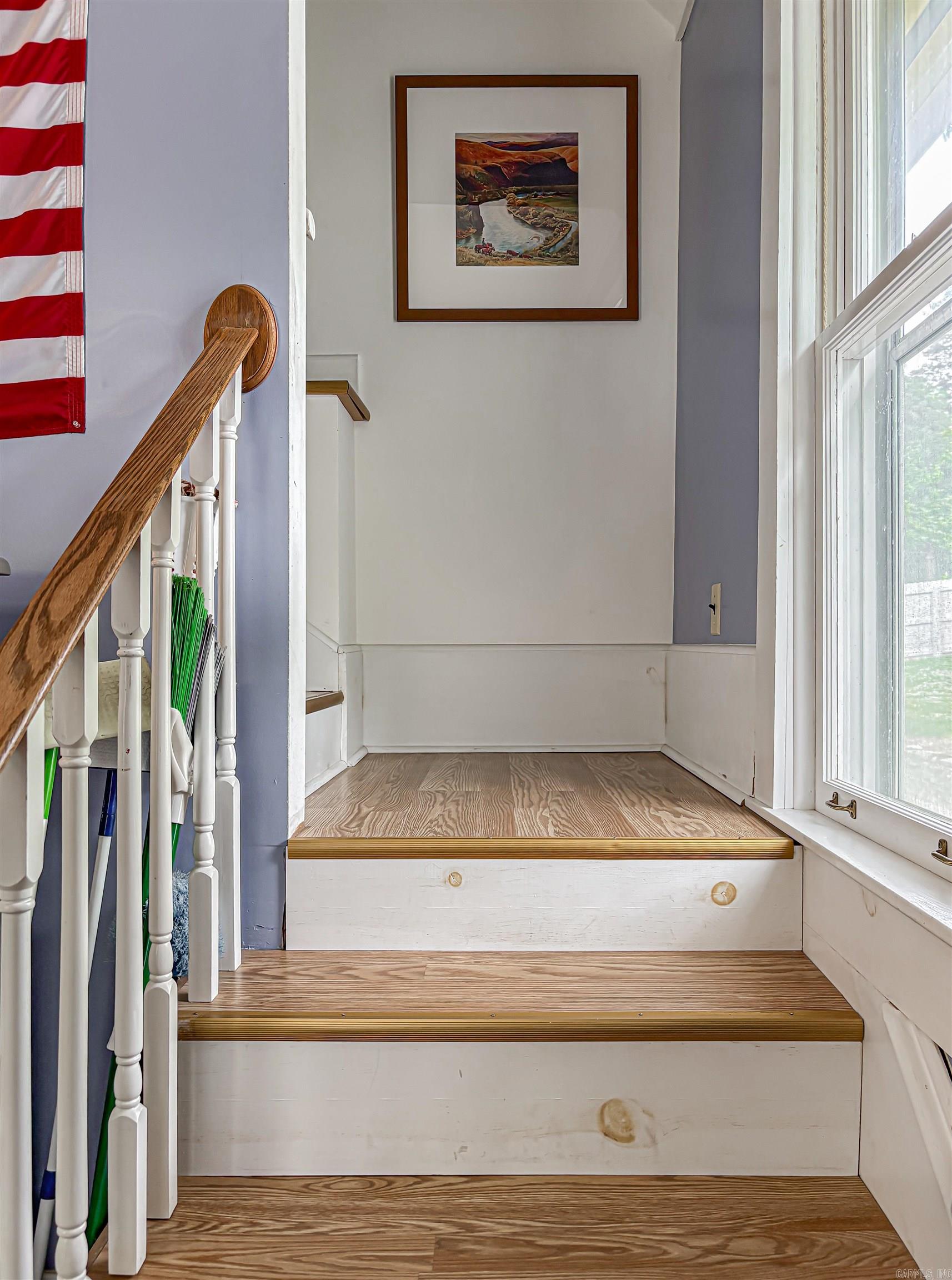 432 E Hwy 62  Yellville, AR