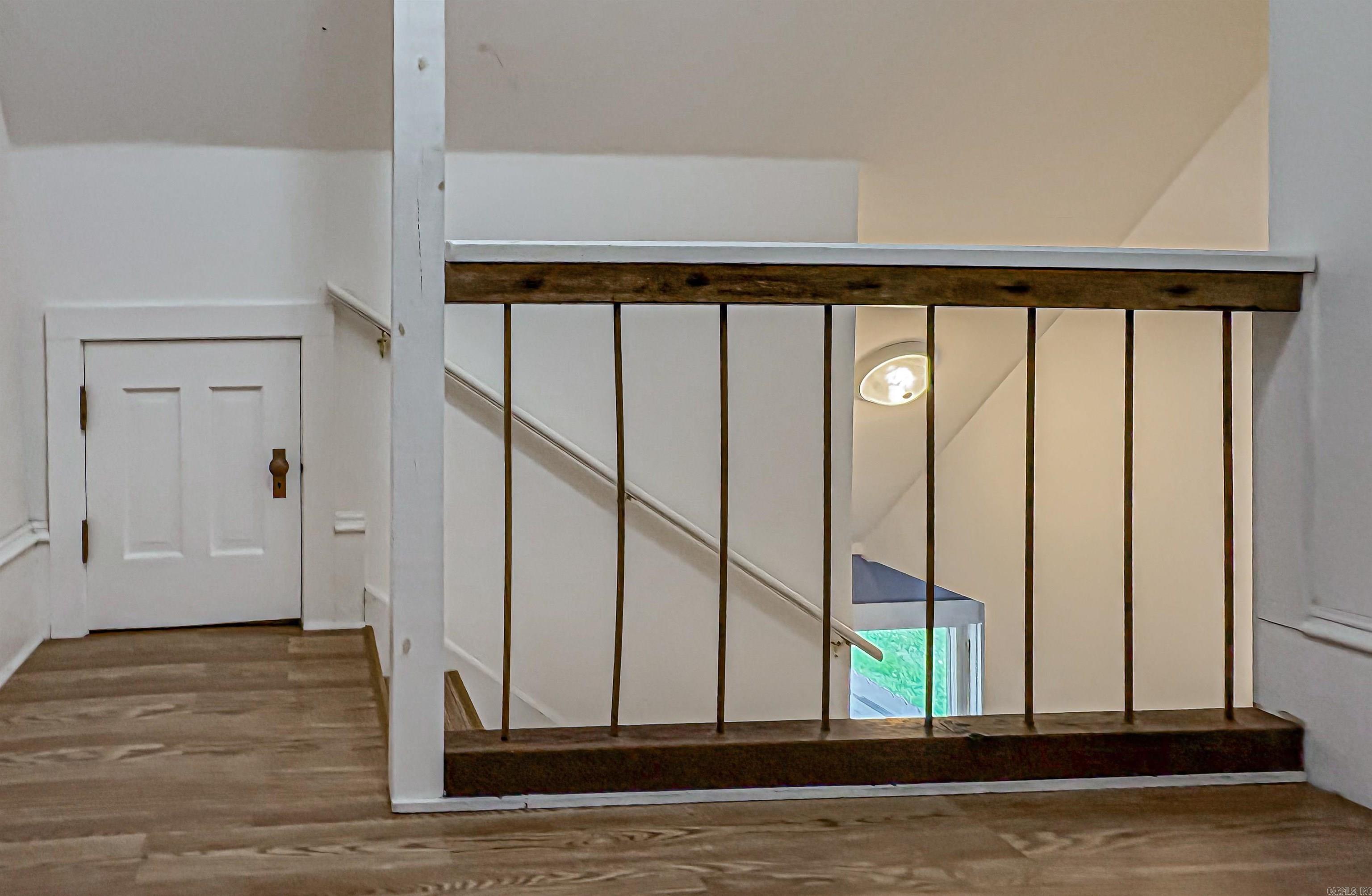 432 E Hwy 62  Yellville, AR