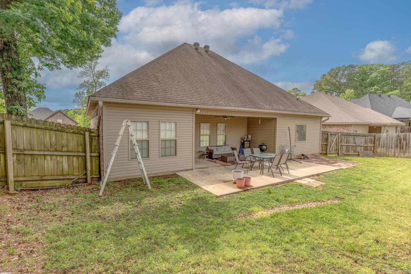 6850 Grace Village  Alexander, AR