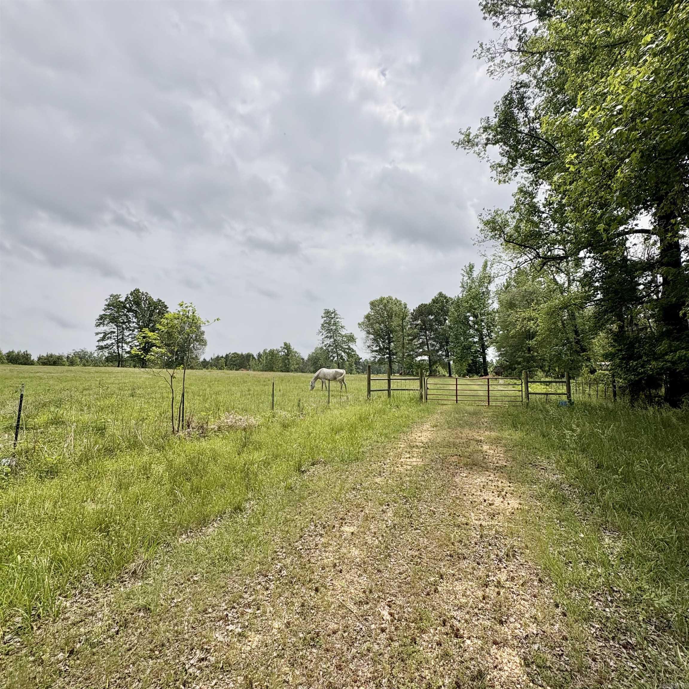 0 Grant County rd 16  Grapevine, AR