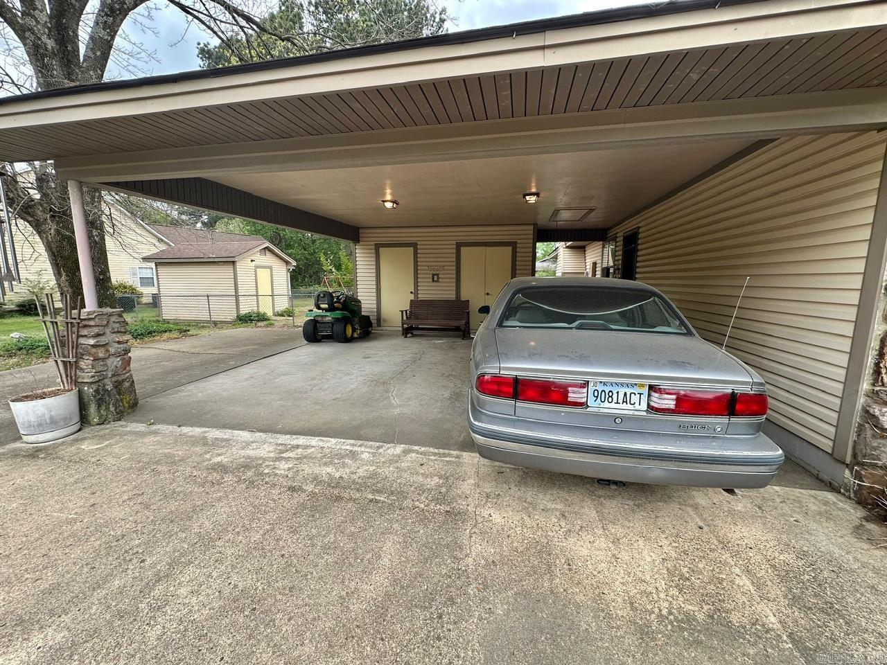 111 Hefner Street Searcy, AR 72143-7232