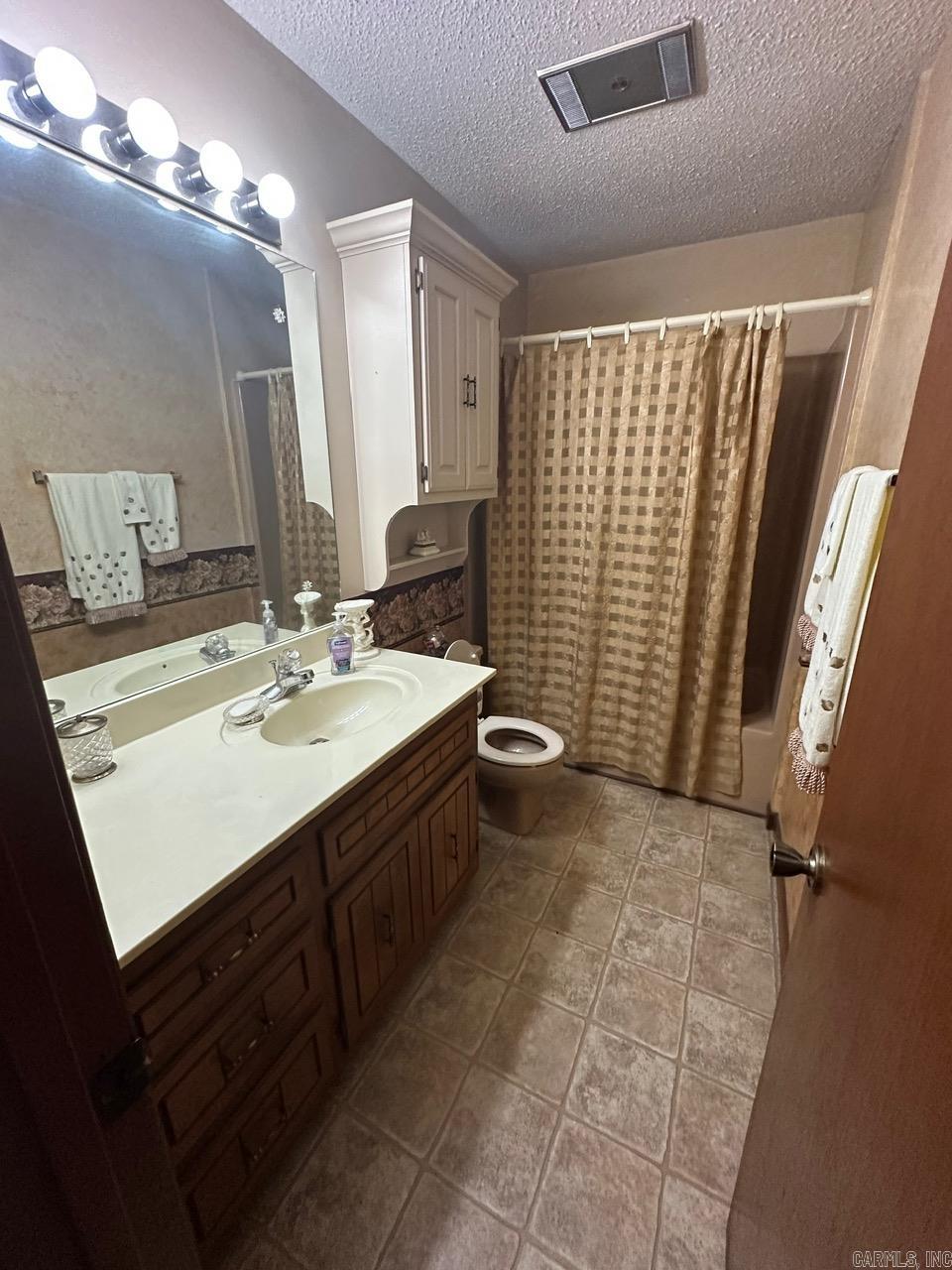111 Hefner Street Searcy, AR 72143-7232
