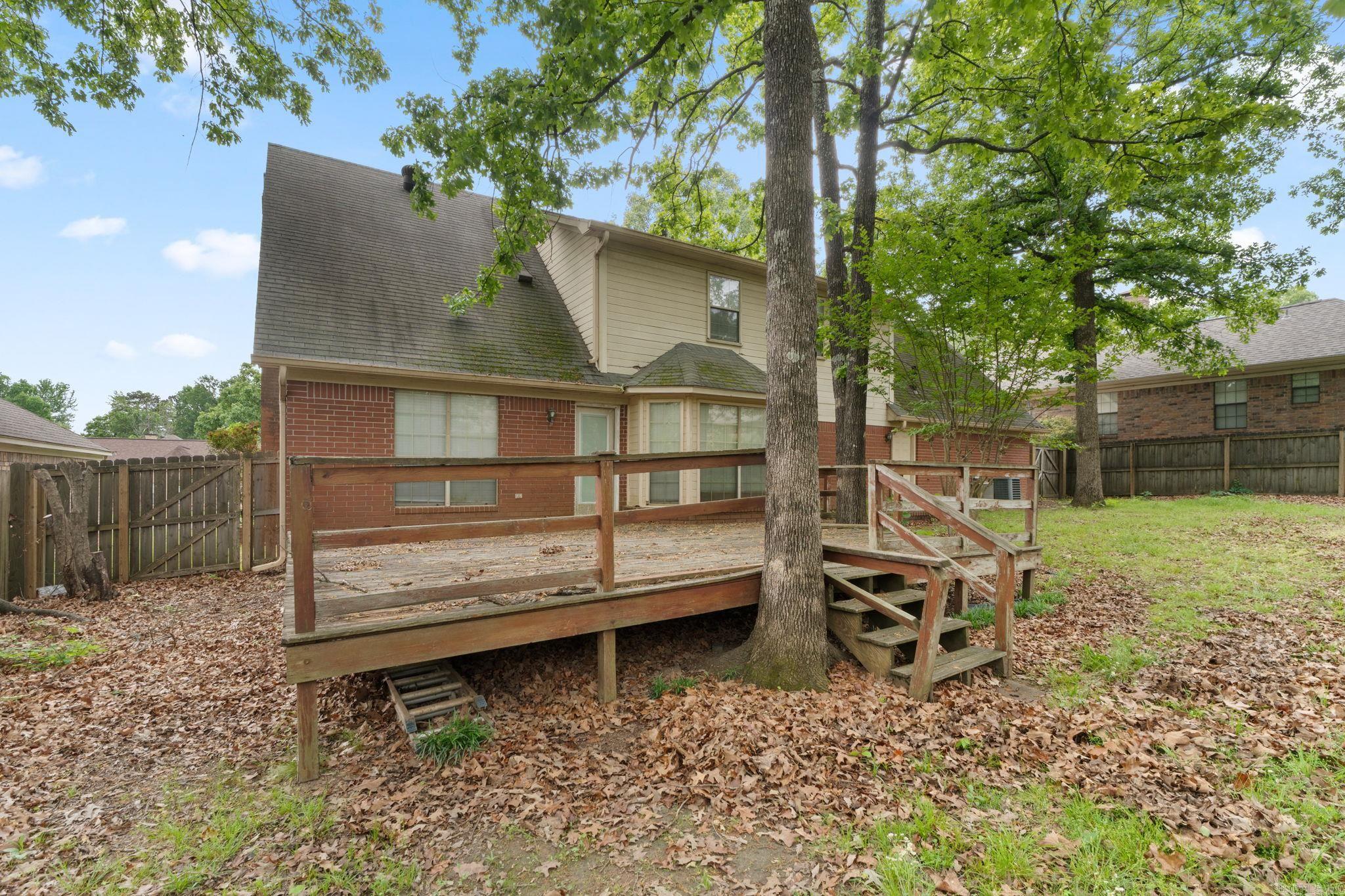 16 Blue Mountain  Maumelle, AR
