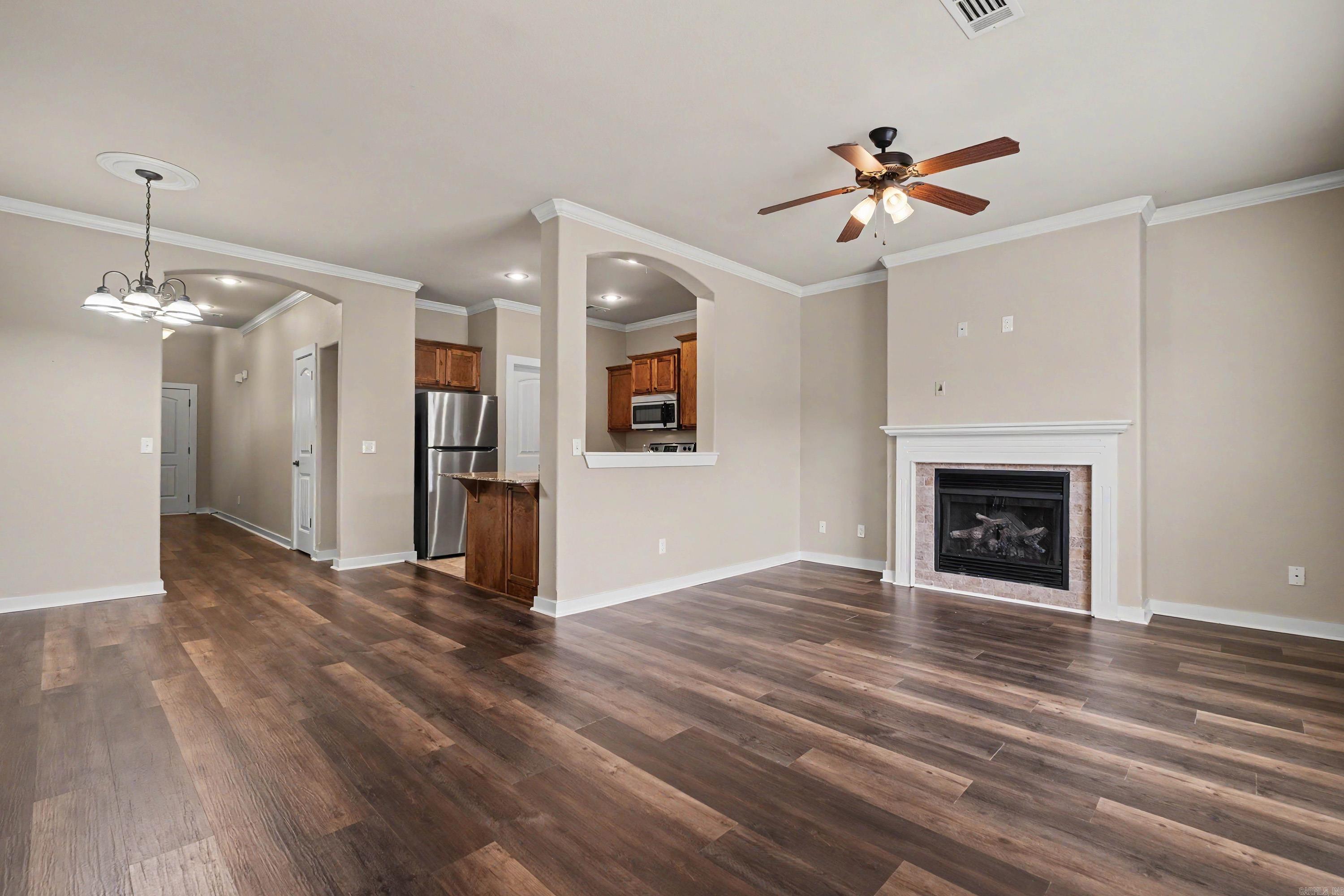 803 Tuscany  Maumelle, AR