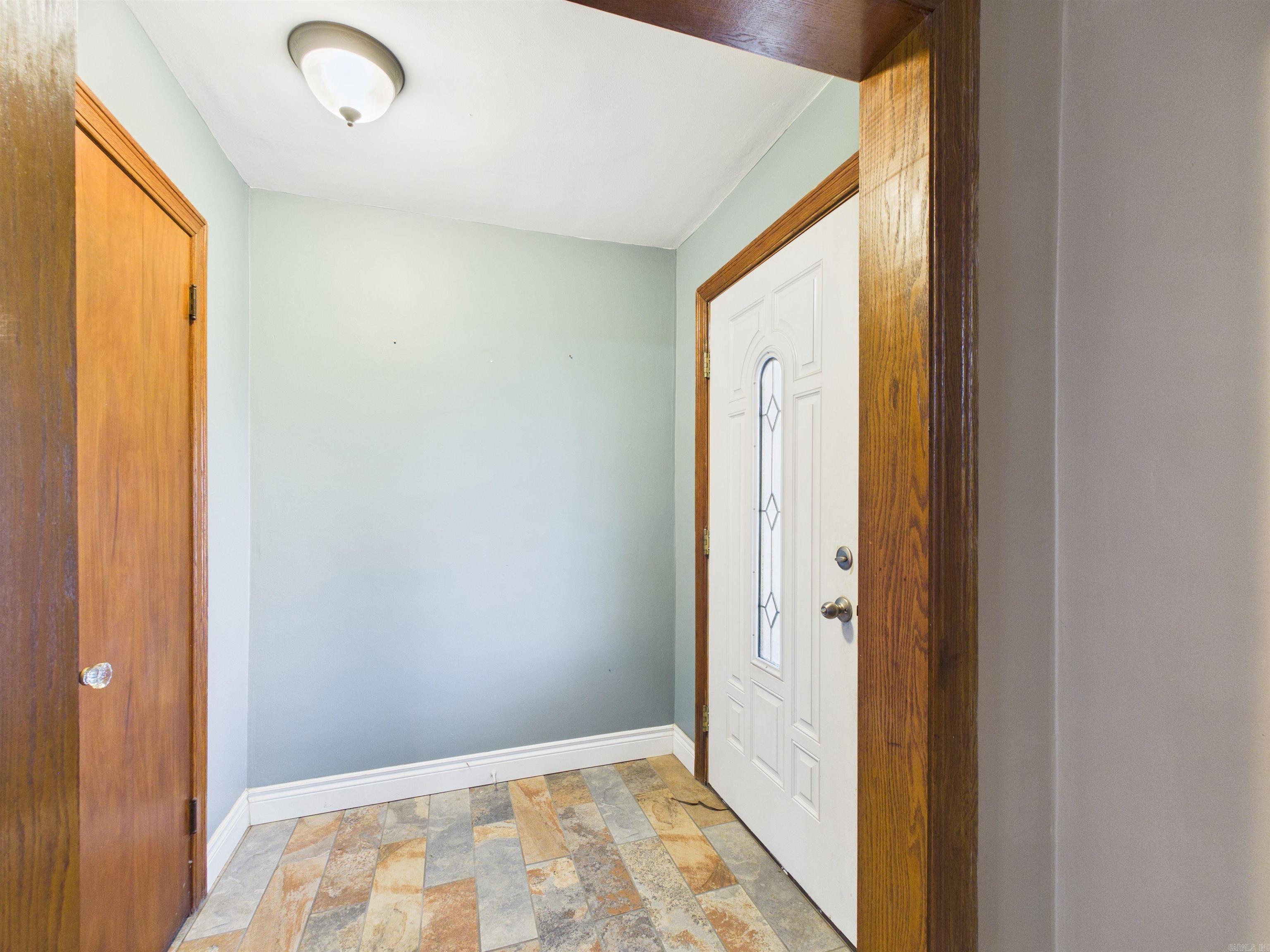 803 Springfield  Berryville, AR