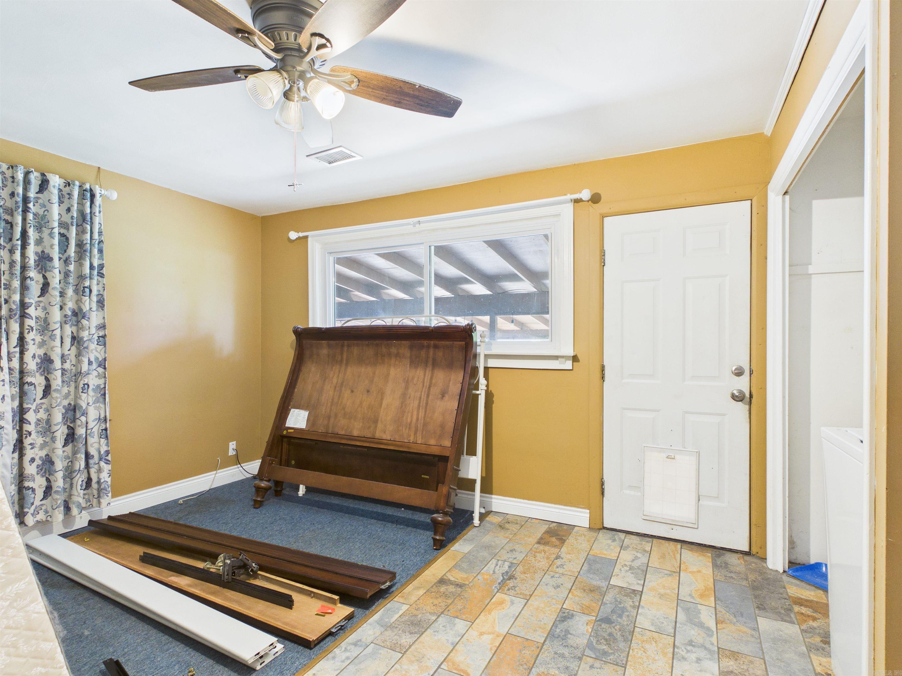 803 Springfield  Berryville, AR