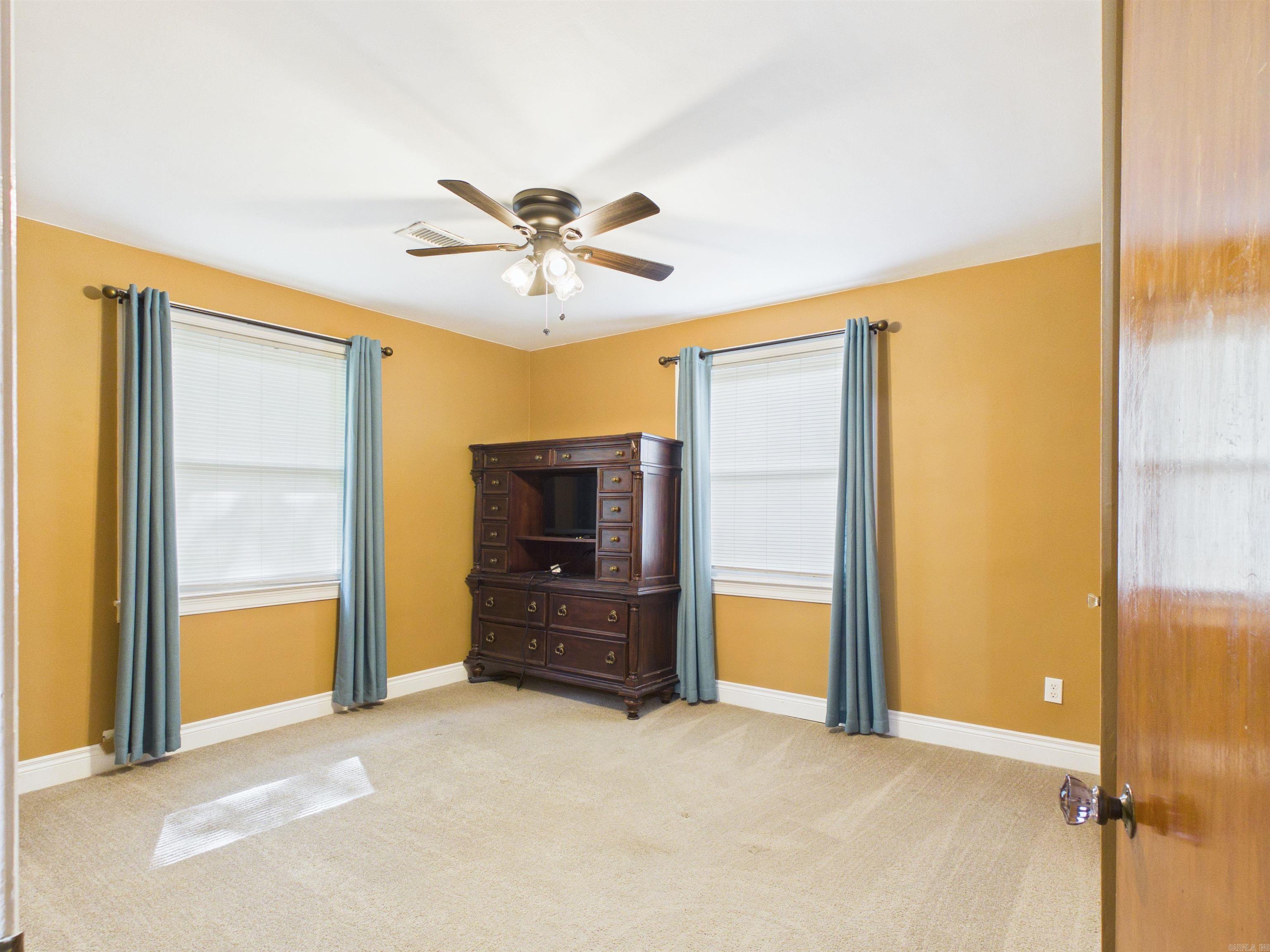 803 Springfield  Berryville, AR