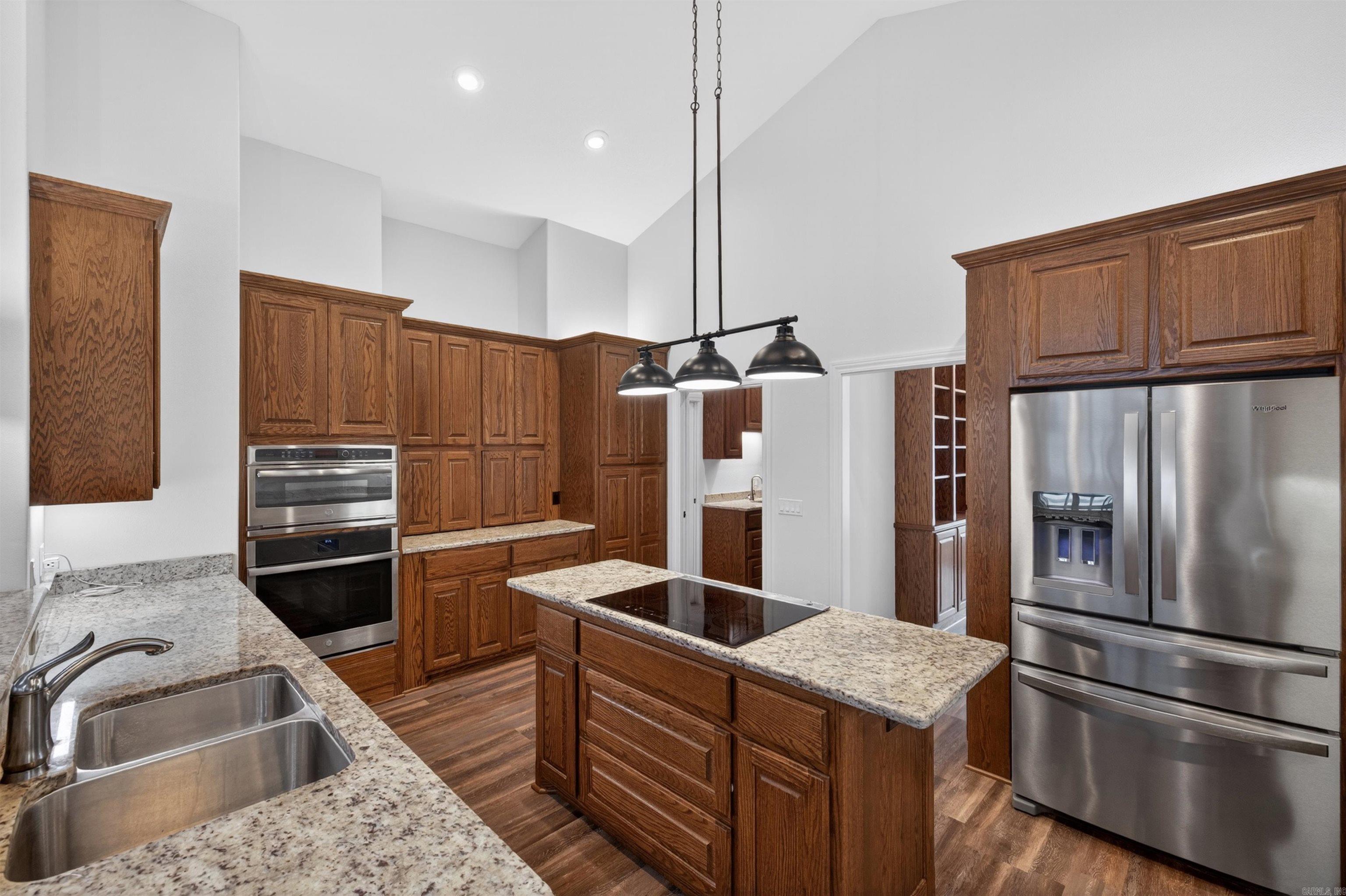 74 Salvatierra Way  Hot Springs Village, AR