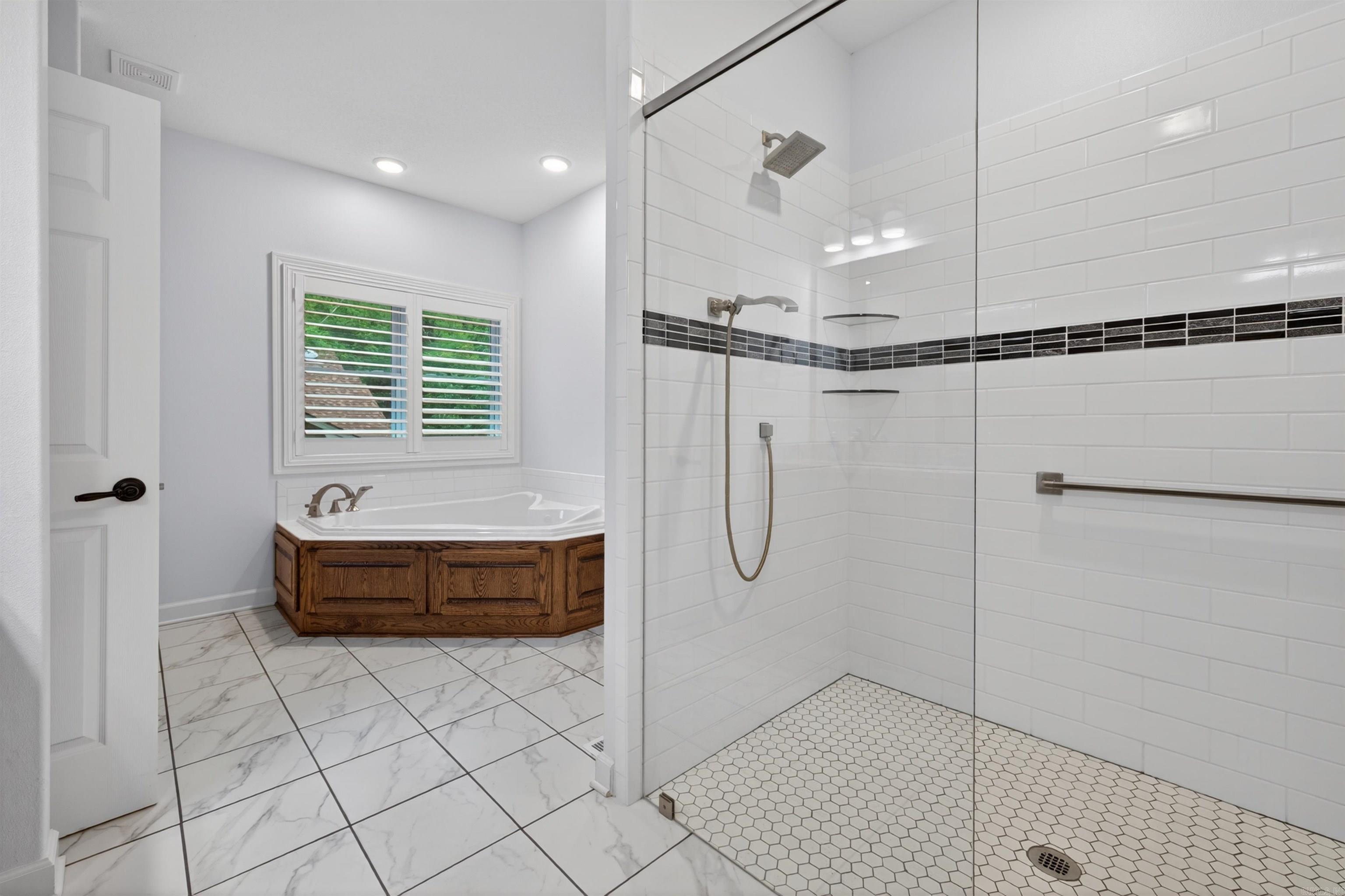 74 Salvatierra Way  Hot Springs Village, AR