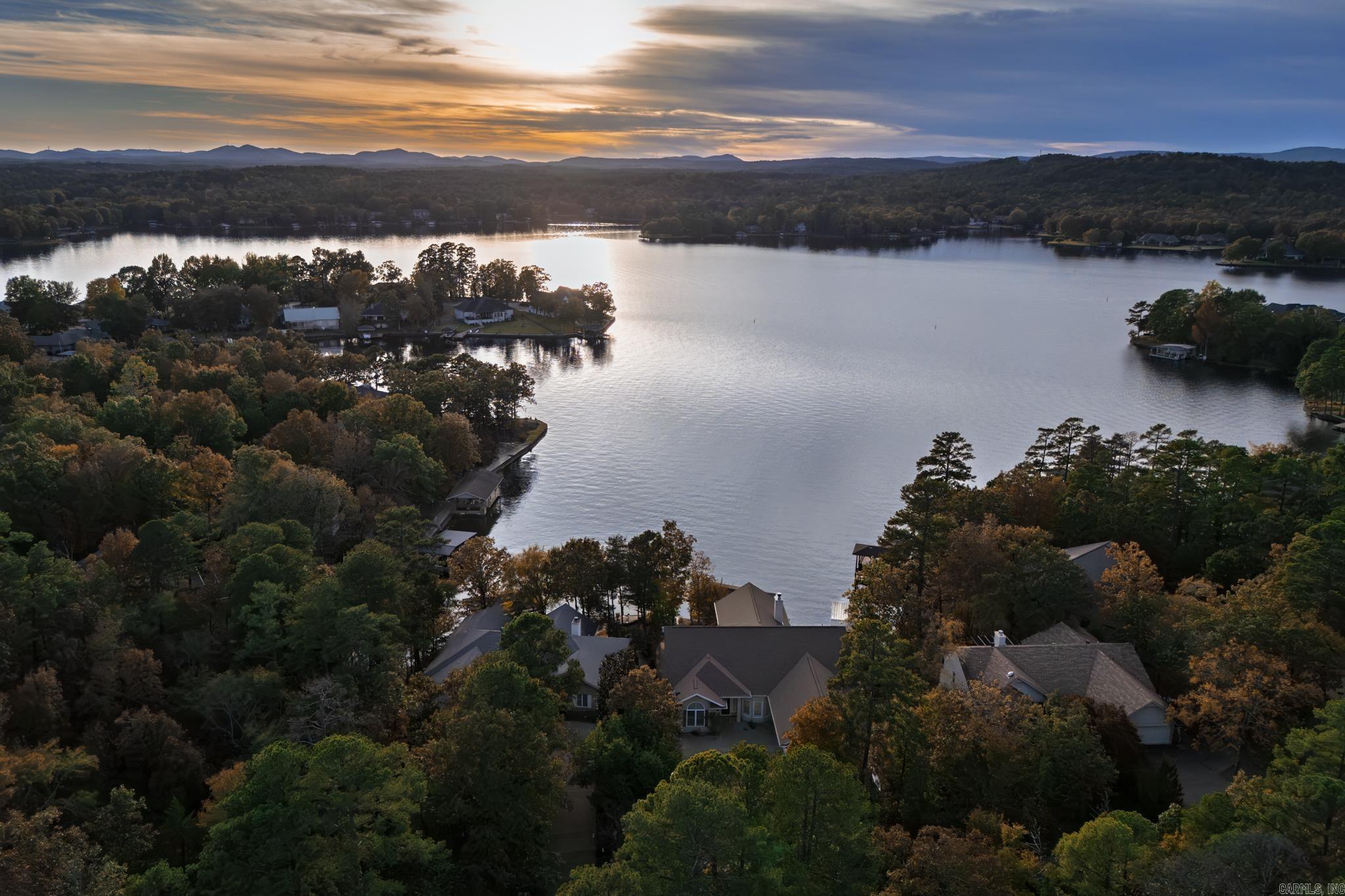 74 Salvatierra Way  Hot Springs Village, AR