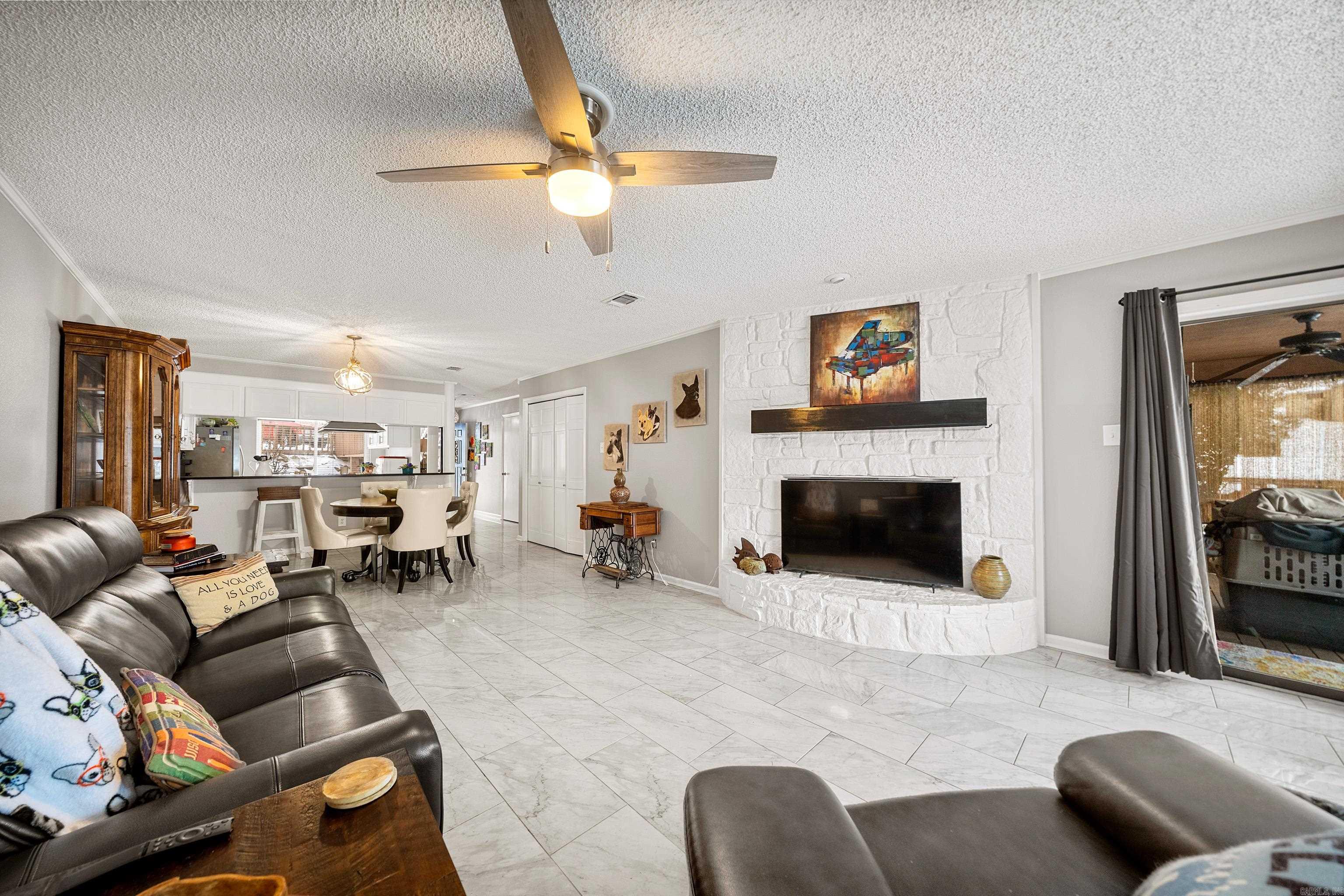 1412 Airport  Hot Springs, AR