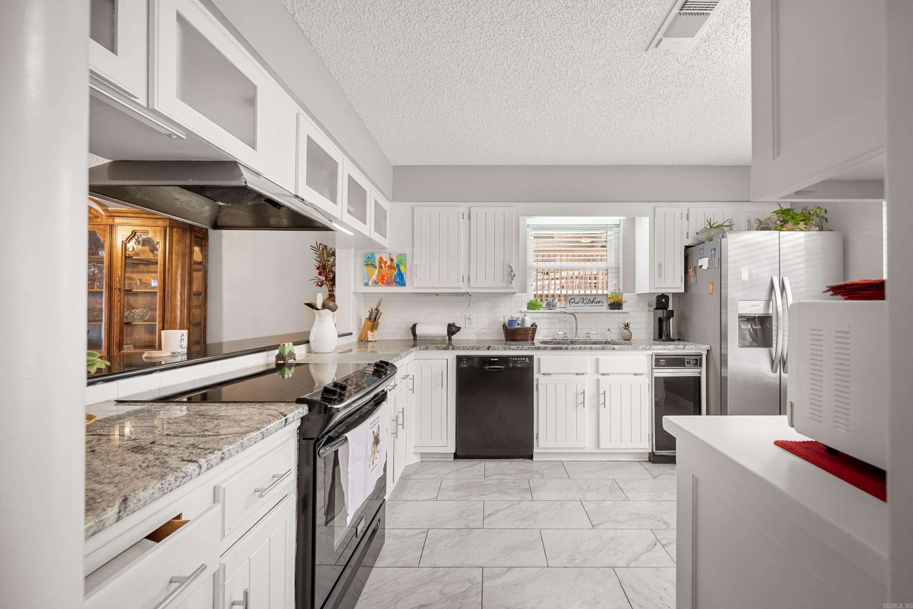 1412 Airport  Hot Springs, AR