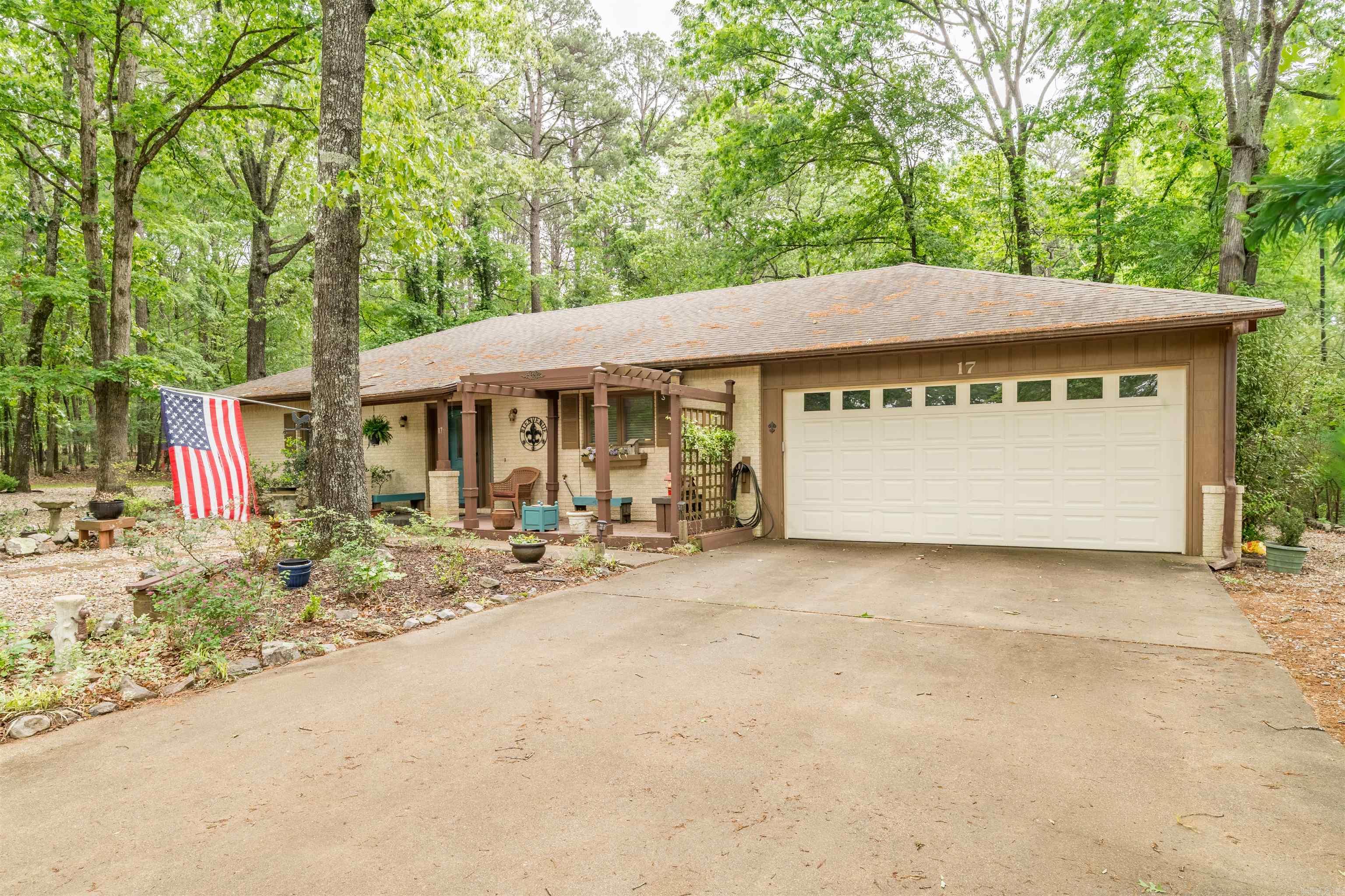 17 Castillo  Hot Springs, AR