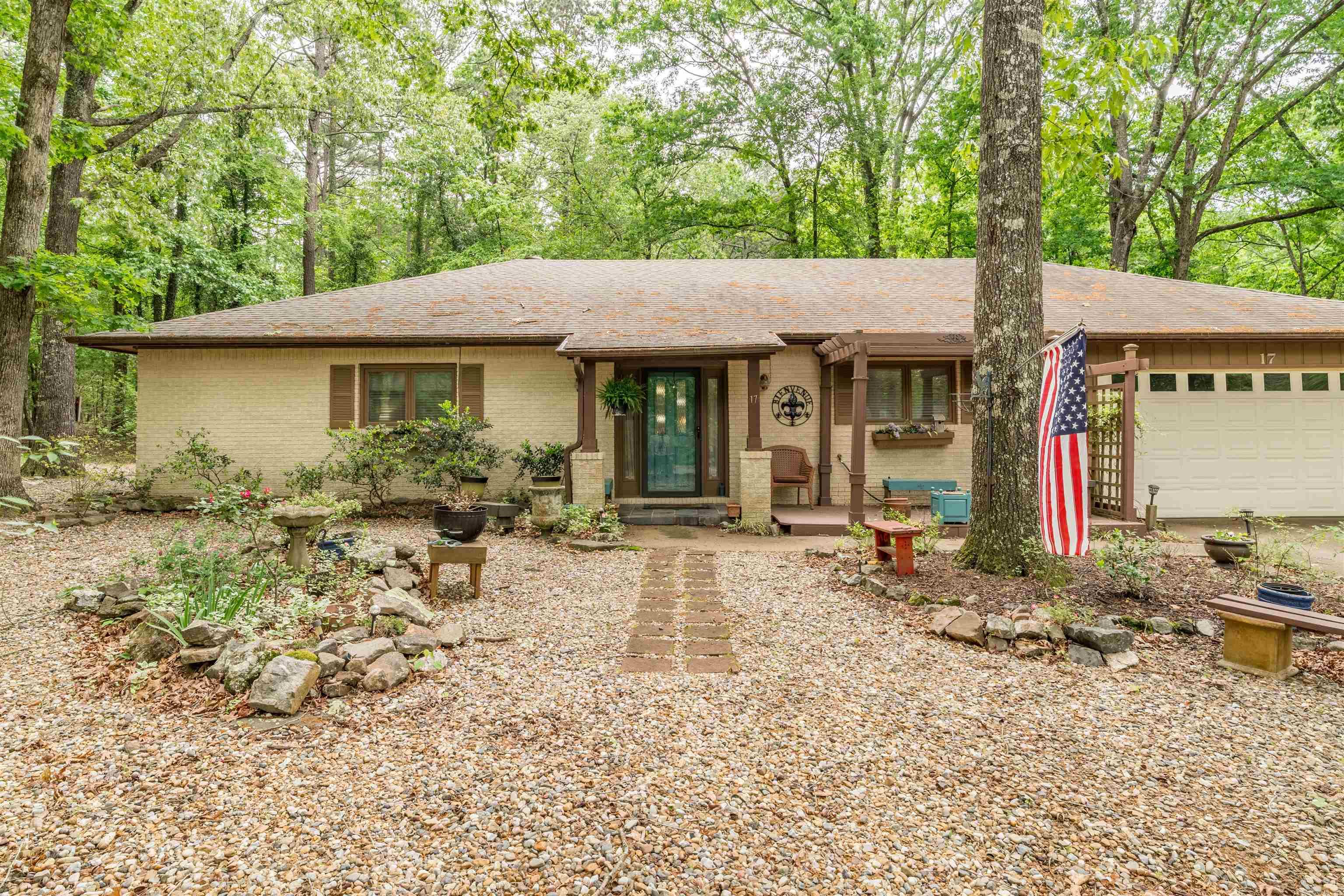 17 Castillo  Hot Springs, AR