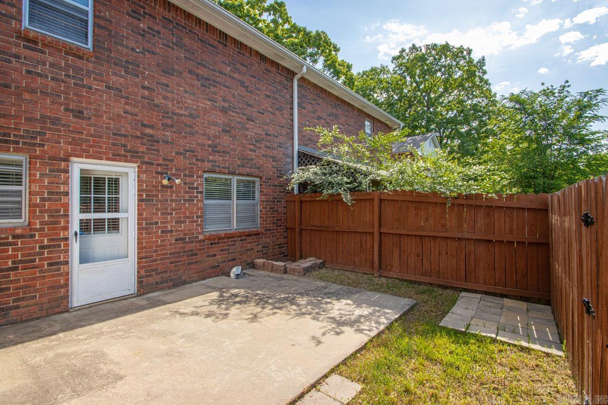 200 Pine Forest 3-B  Maumelle, AR