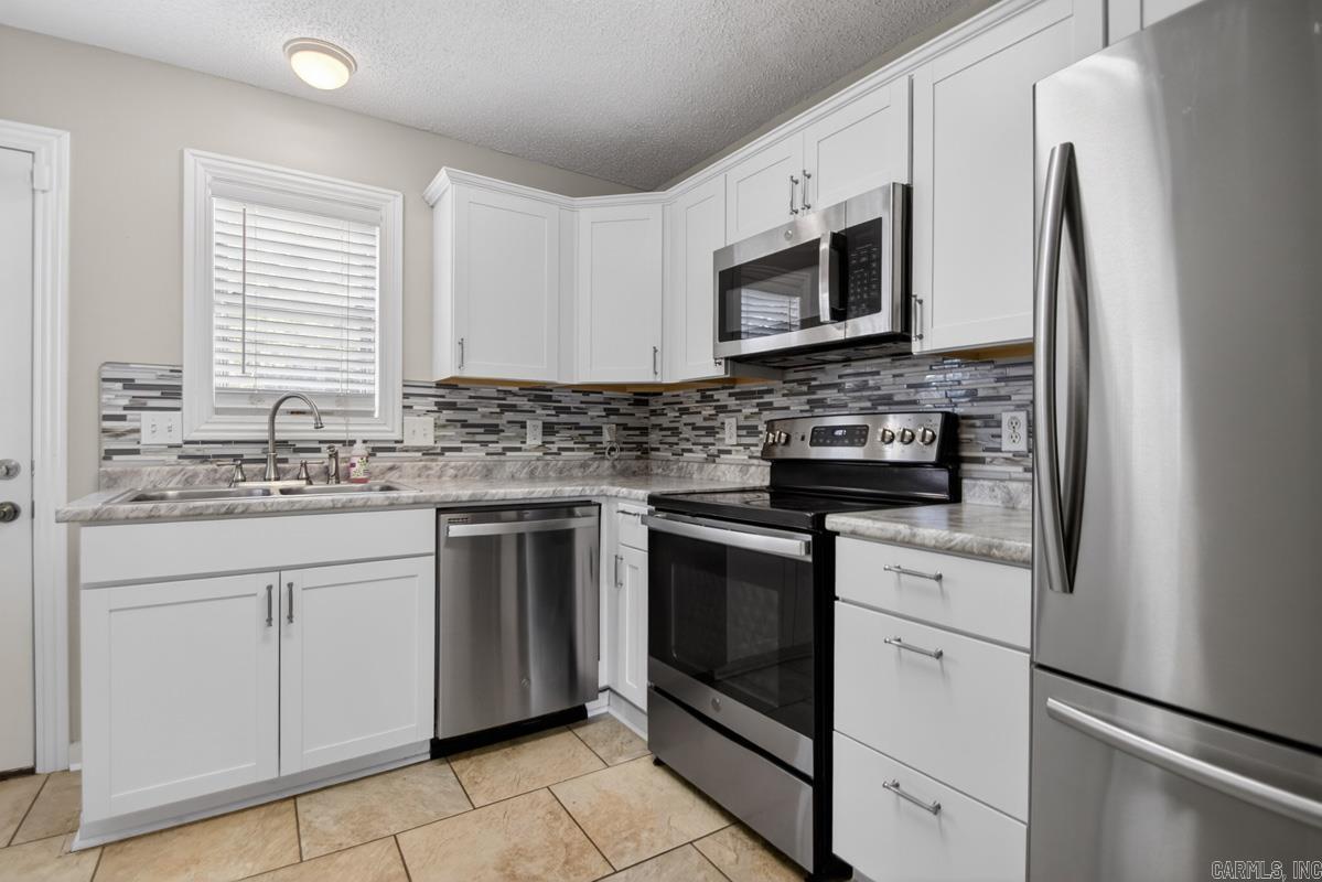 200 Pine Forest 3-B  Maumelle, AR