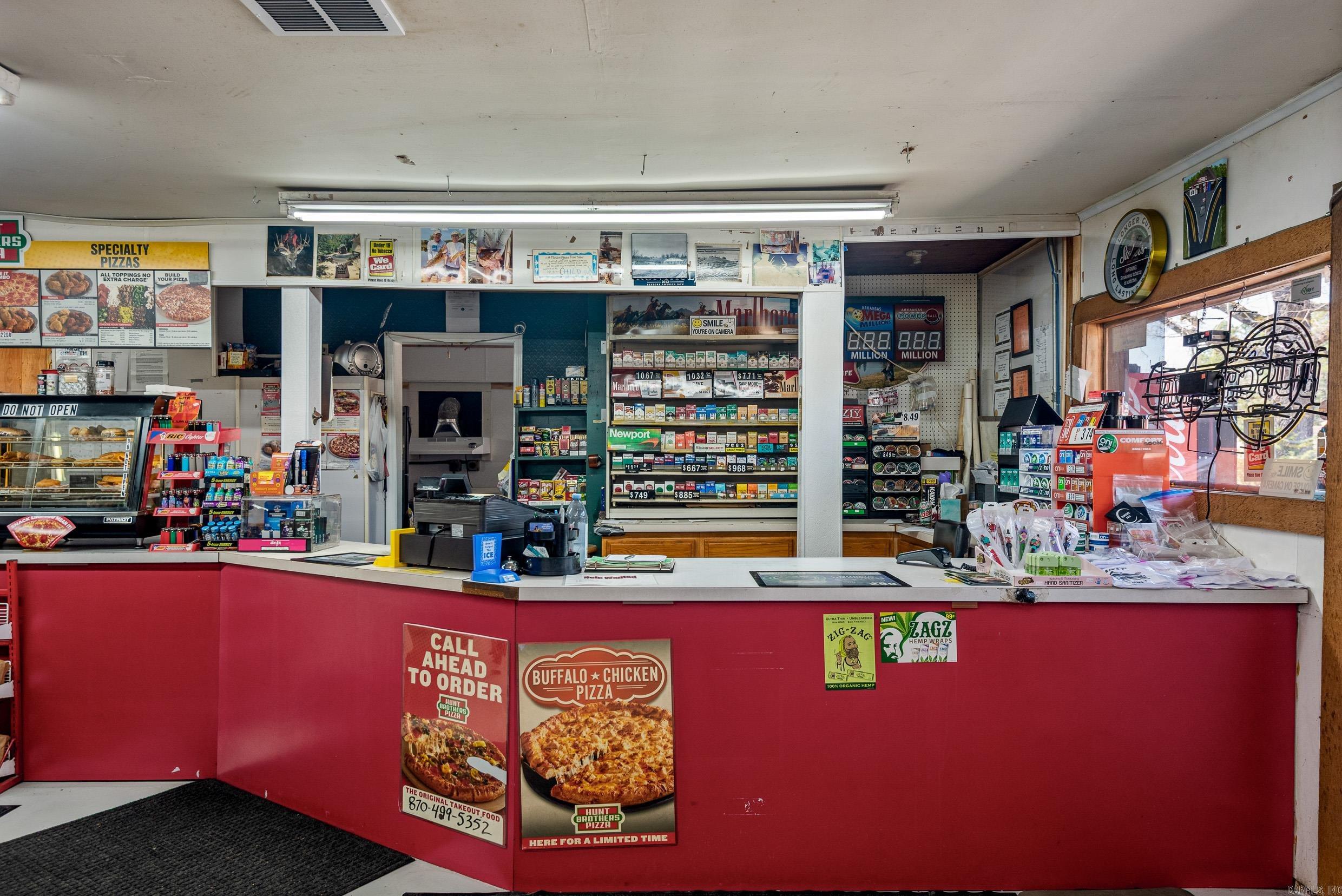 10842 S Hwy 5  Salesville, AR