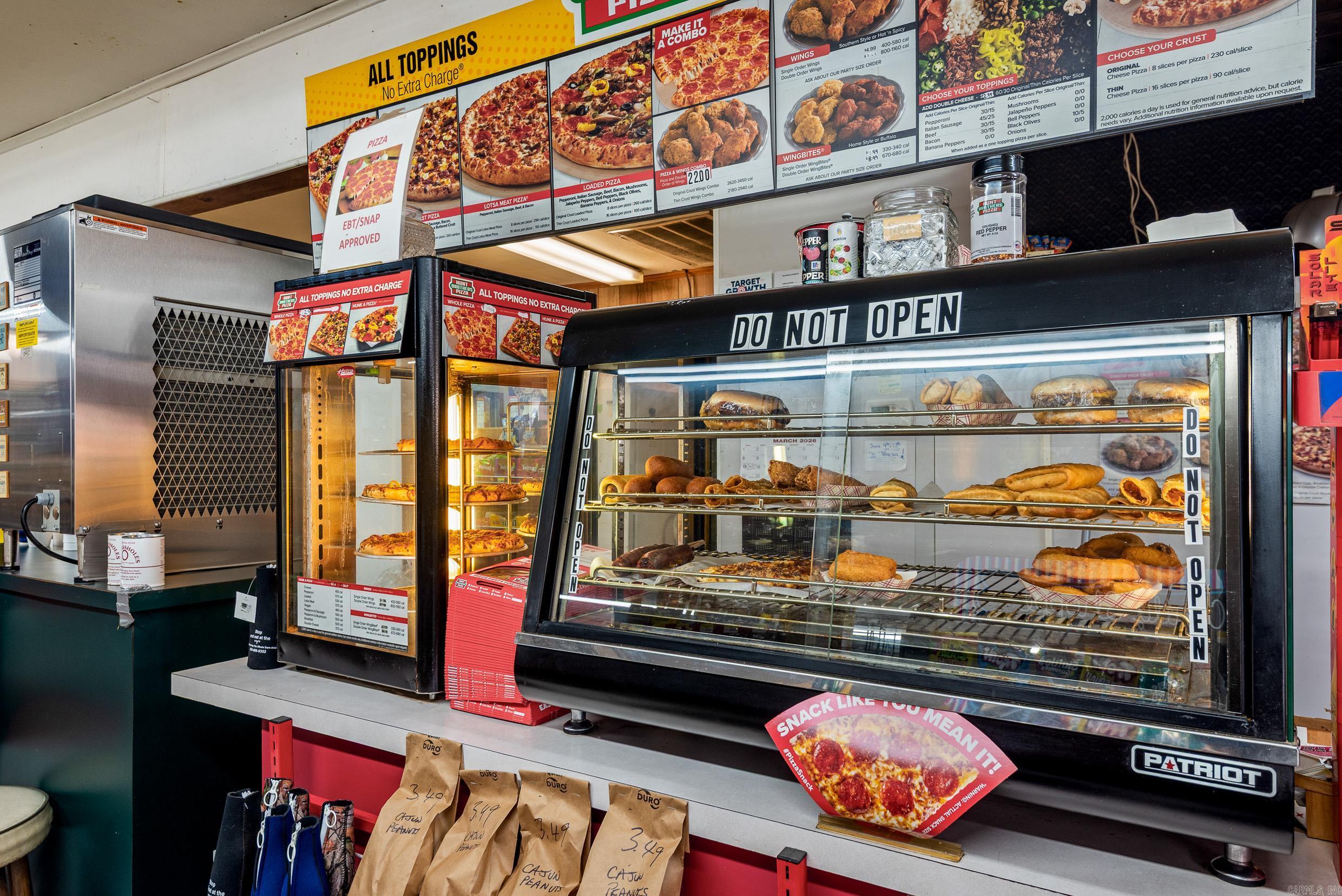 10842 S Hwy 5  Salesville, AR