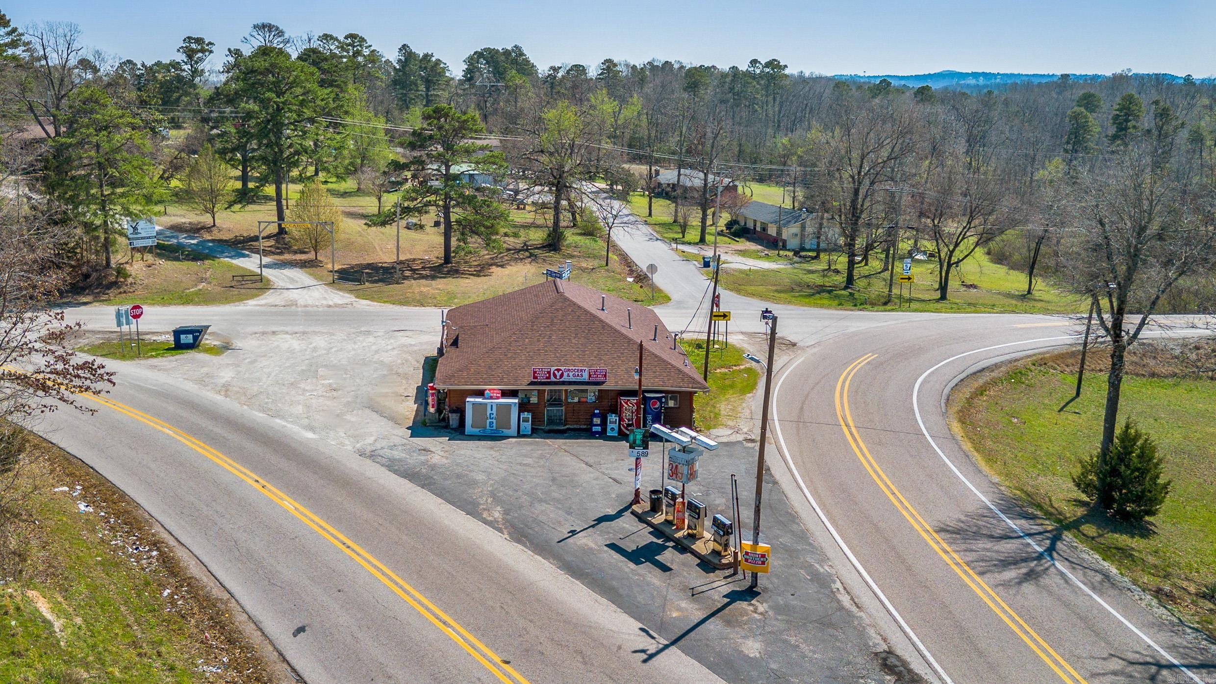 10842 S Hwy 5  Salesville, AR