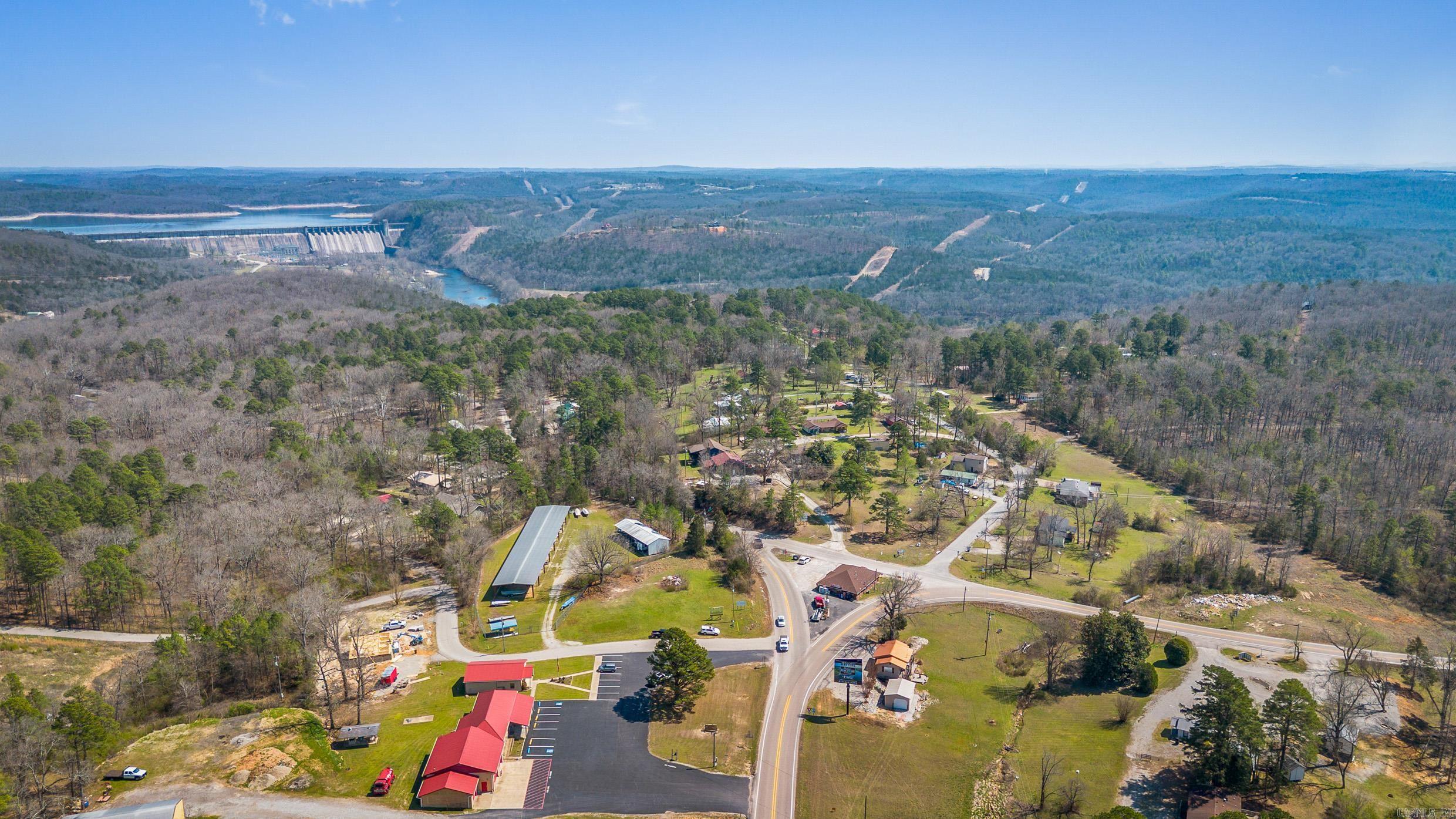 10842 S Hwy 5  Salesville, AR