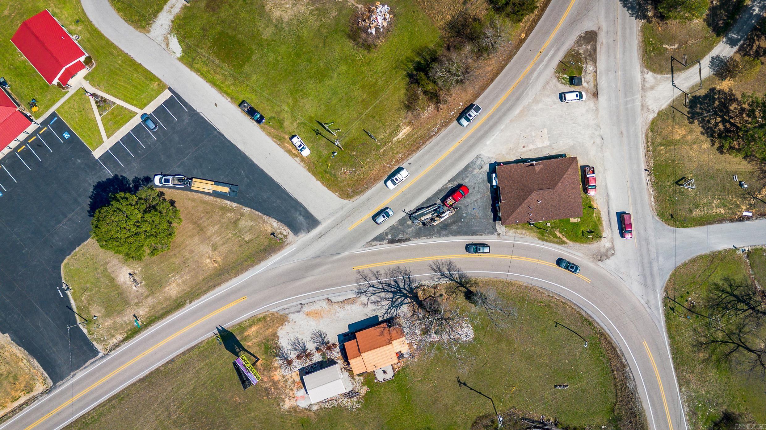 10842 S Hwy 5  Salesville, AR