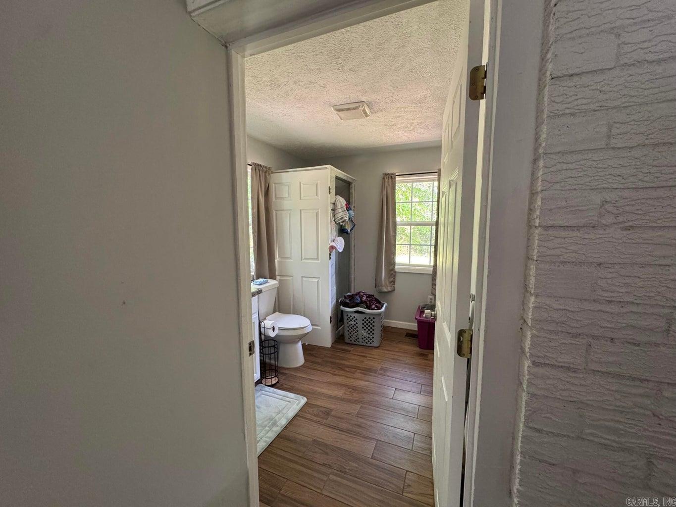 32 Pine  Evening Shade, AR