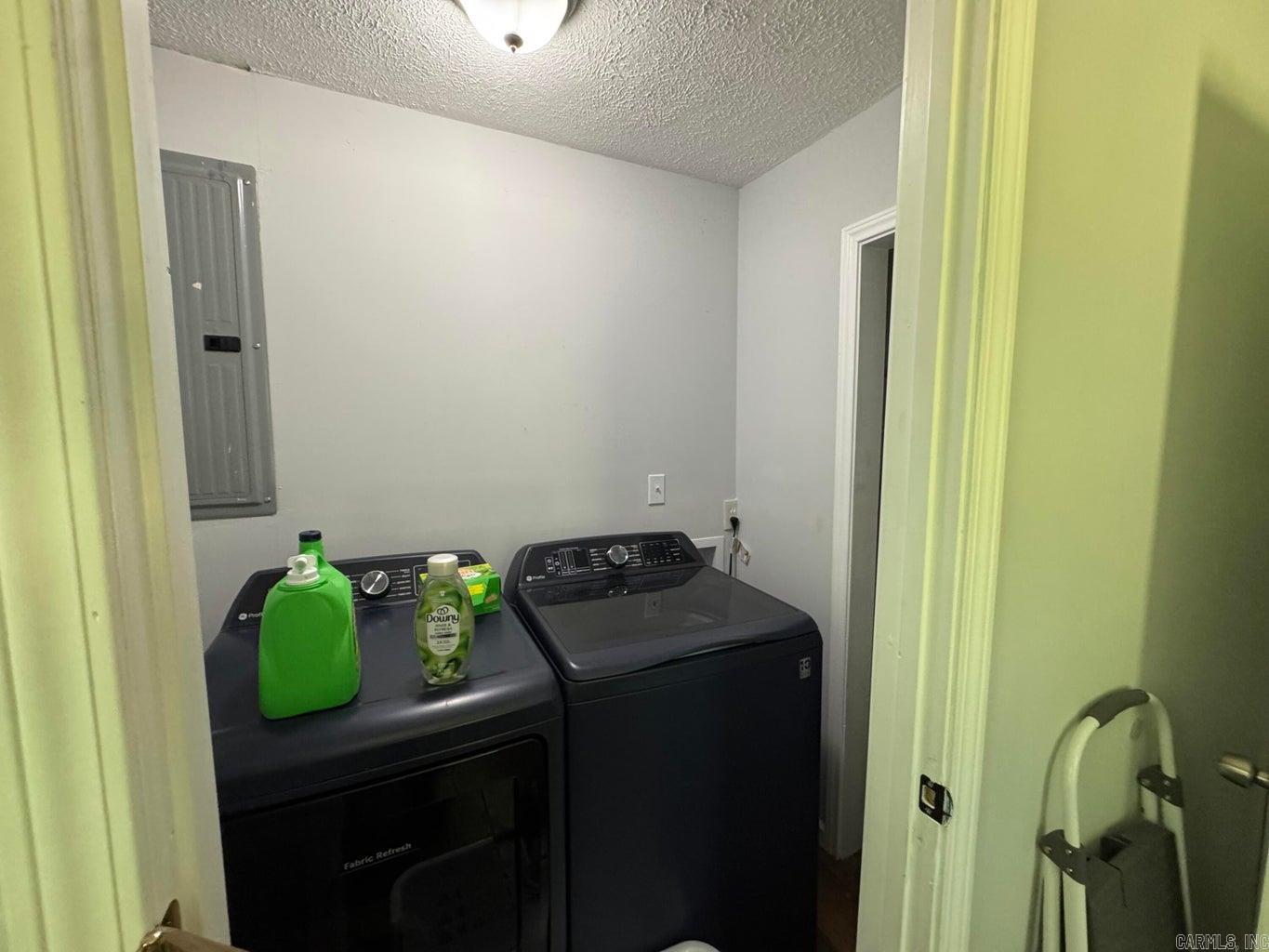 32 Pine  Evening Shade, AR