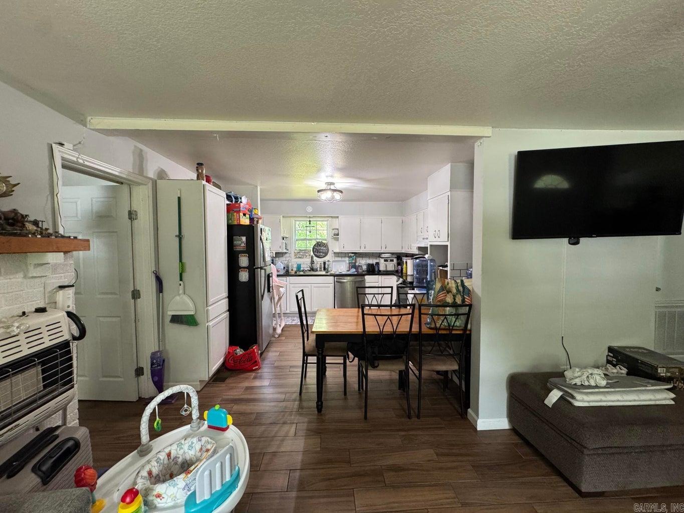 32 Pine  Evening Shade, AR