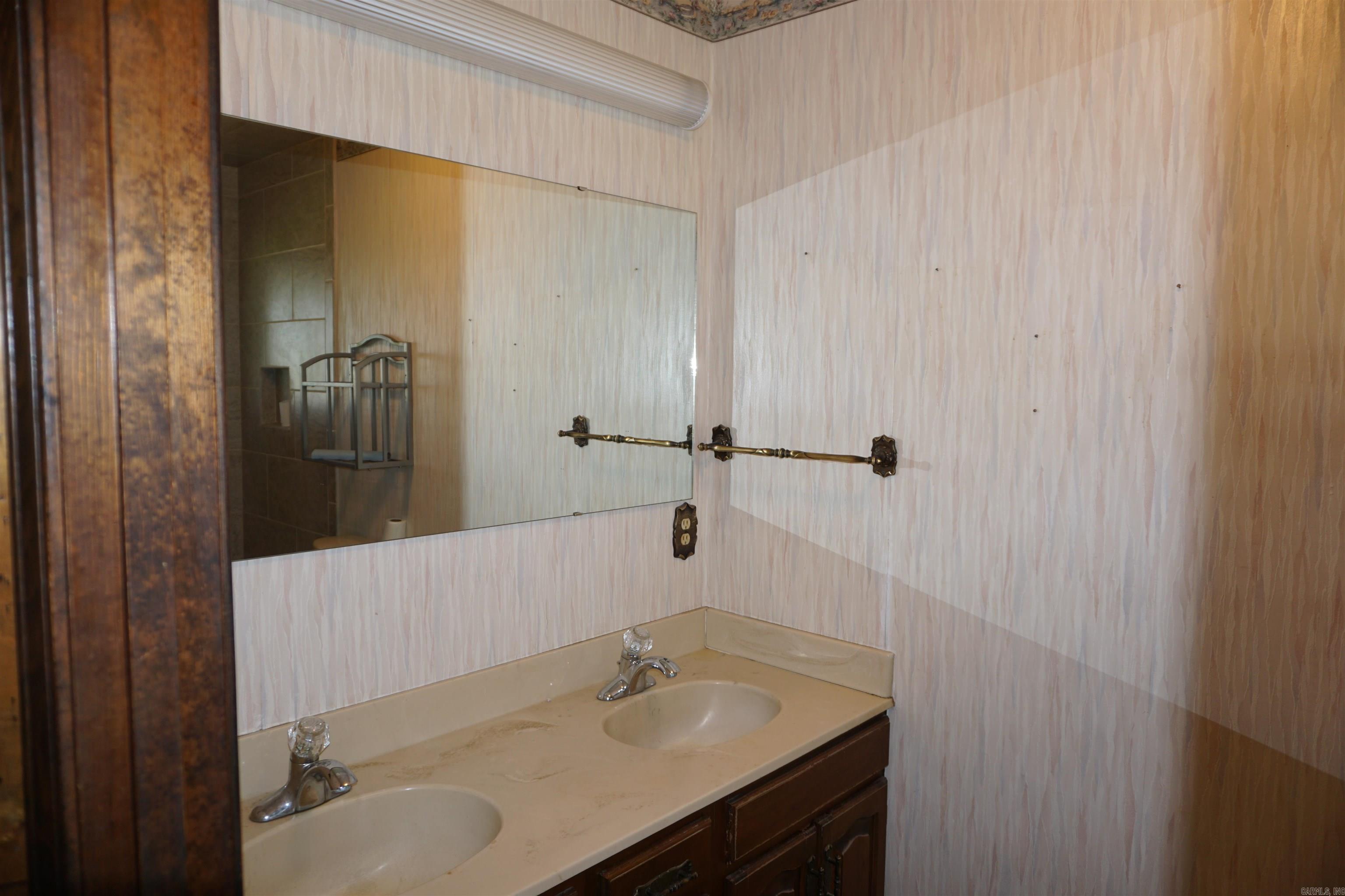 8085 Hwy 135  Lake City, AR