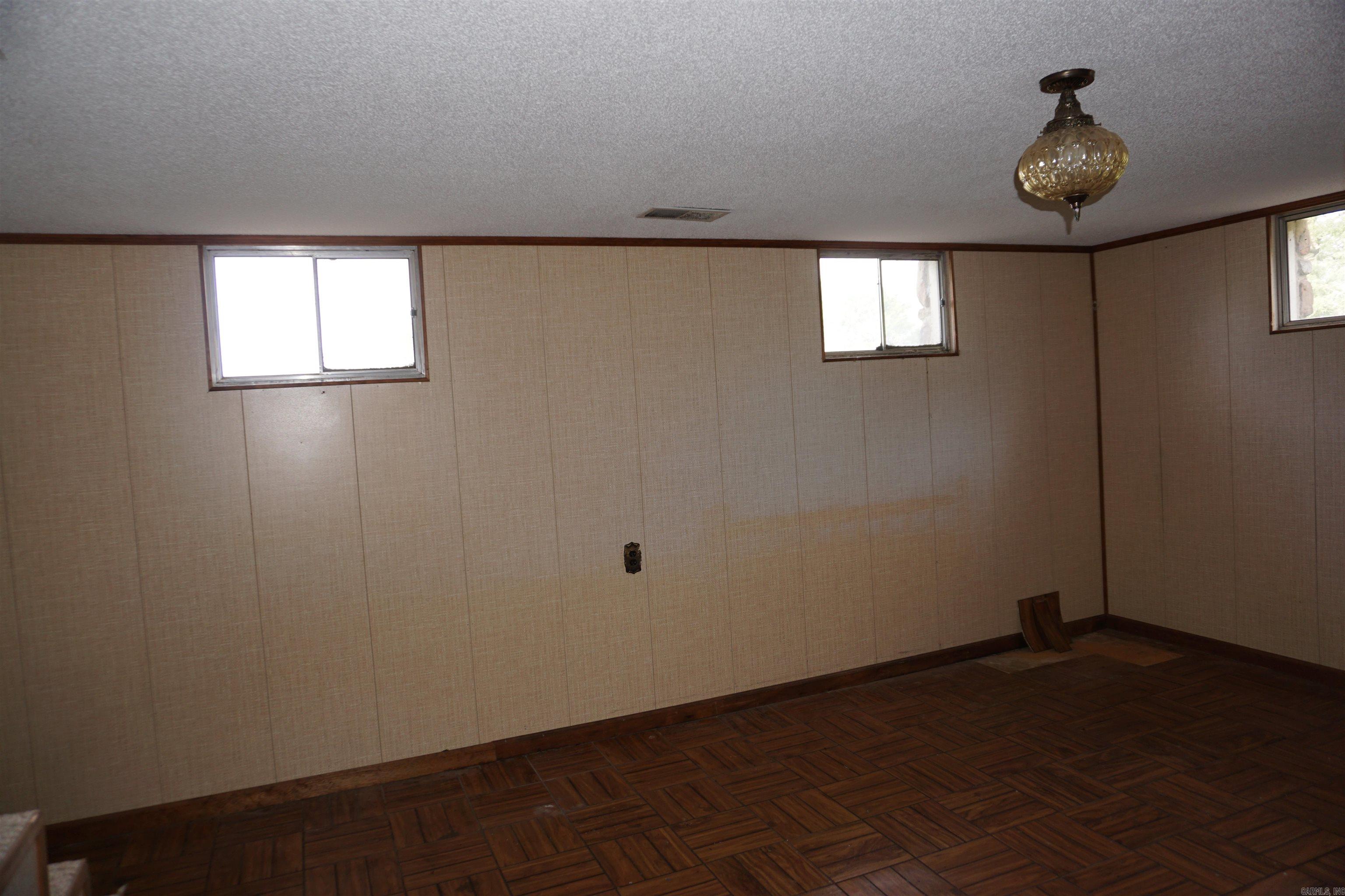 8085 Hwy 135  Lake City, AR