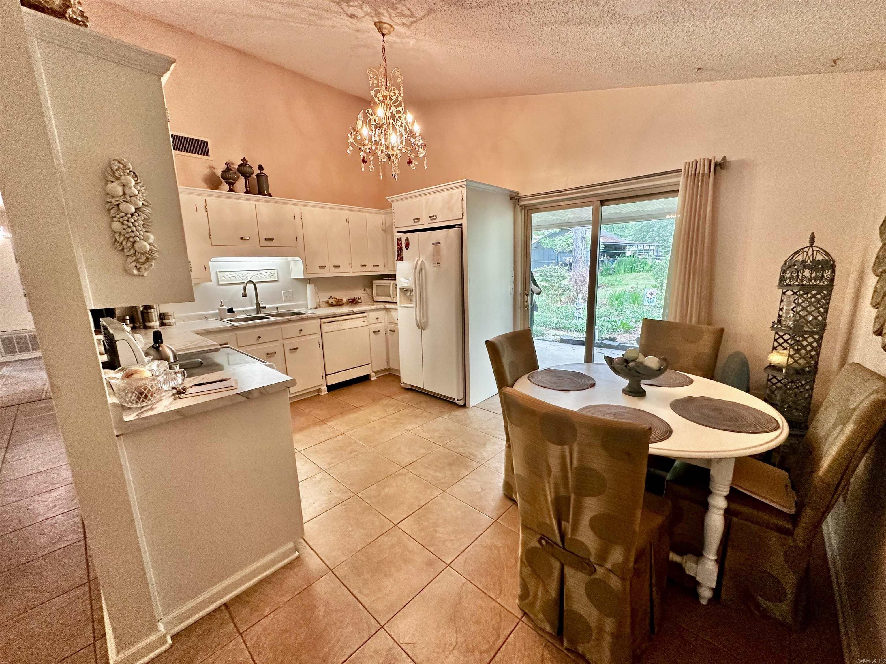 706 East  White Hall, AR