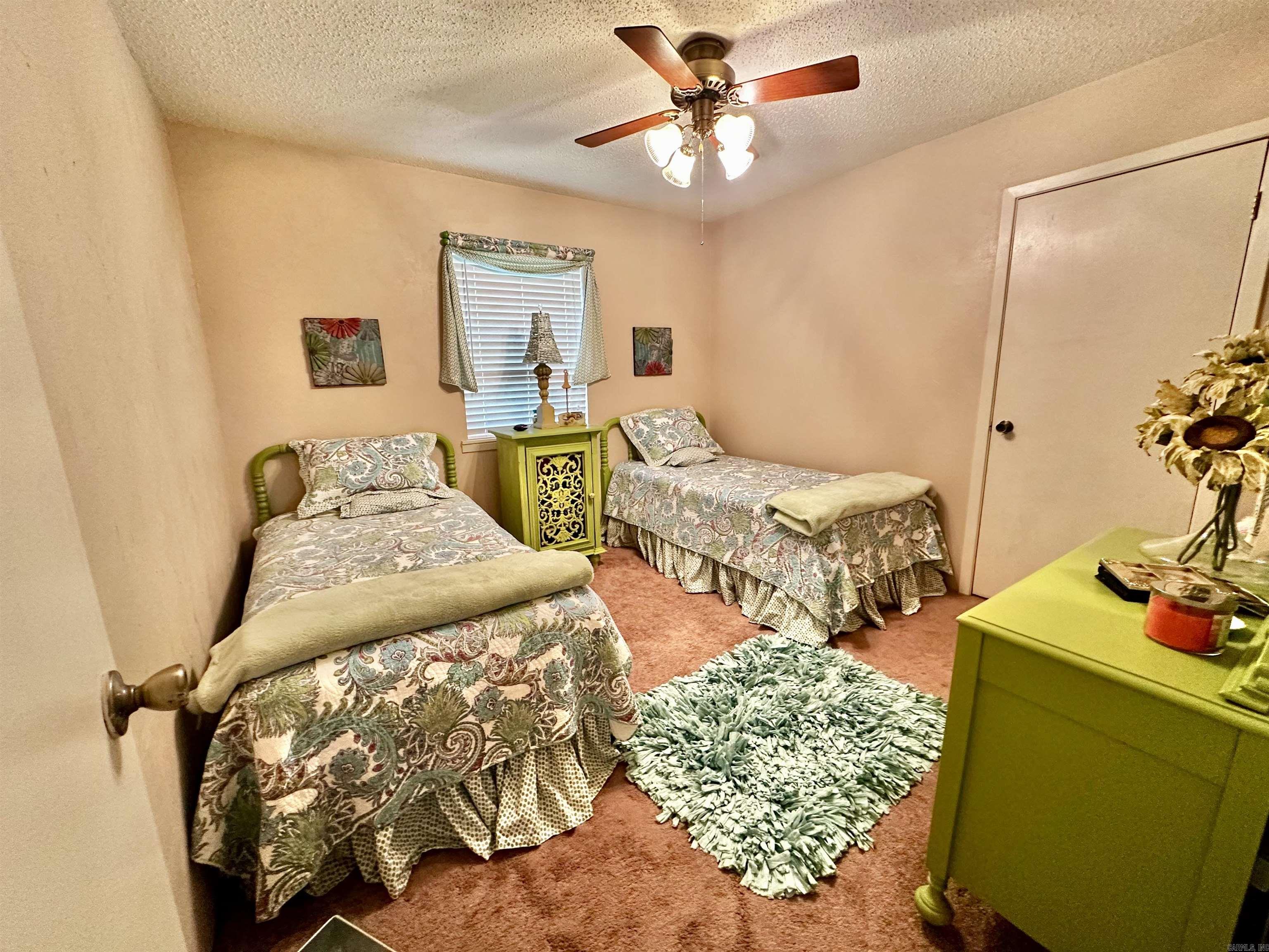 706 East  White Hall, AR