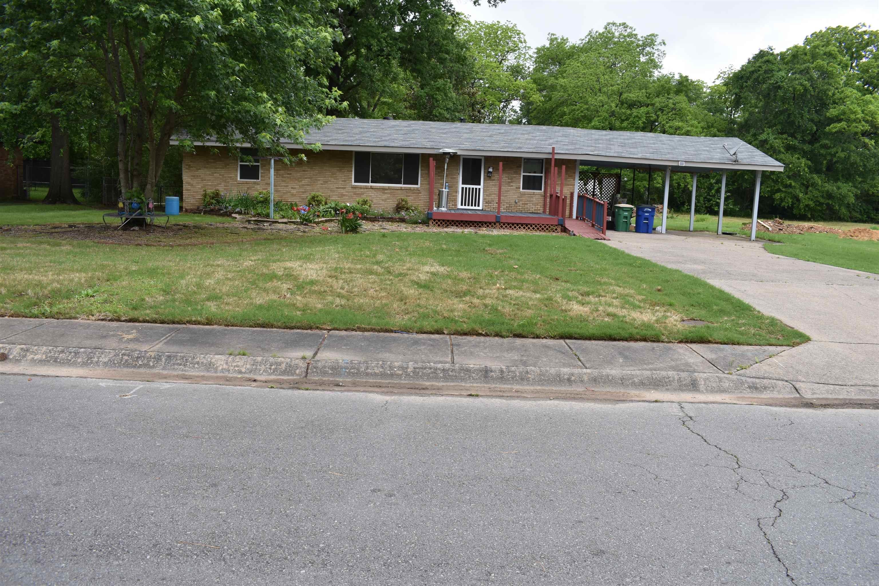 119 Davis  North Little Rock, AR